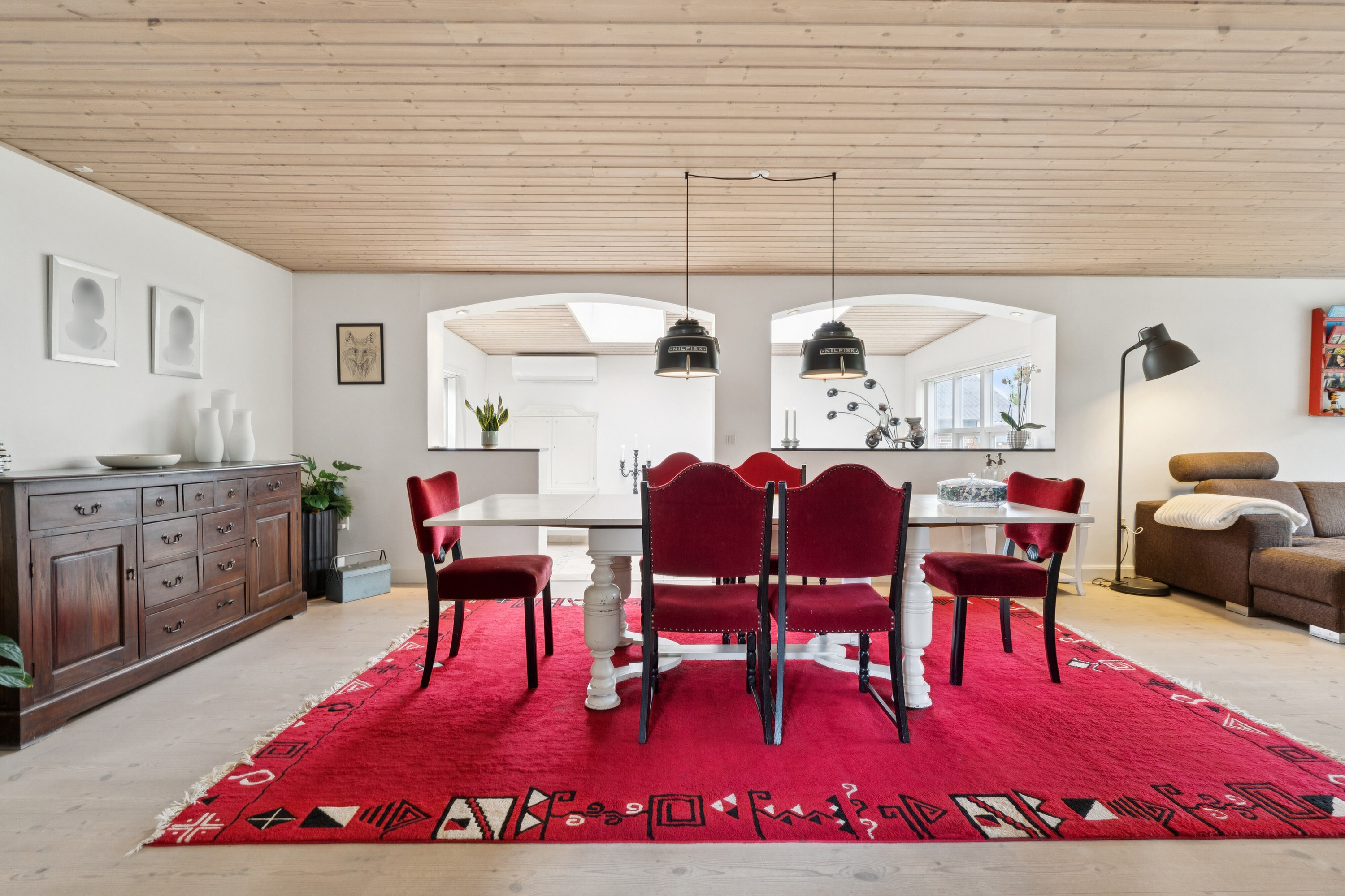 Fremhævet spisestue billede i fuldskærmstilstand. Billede af Rugvænget 16, 8653 Them