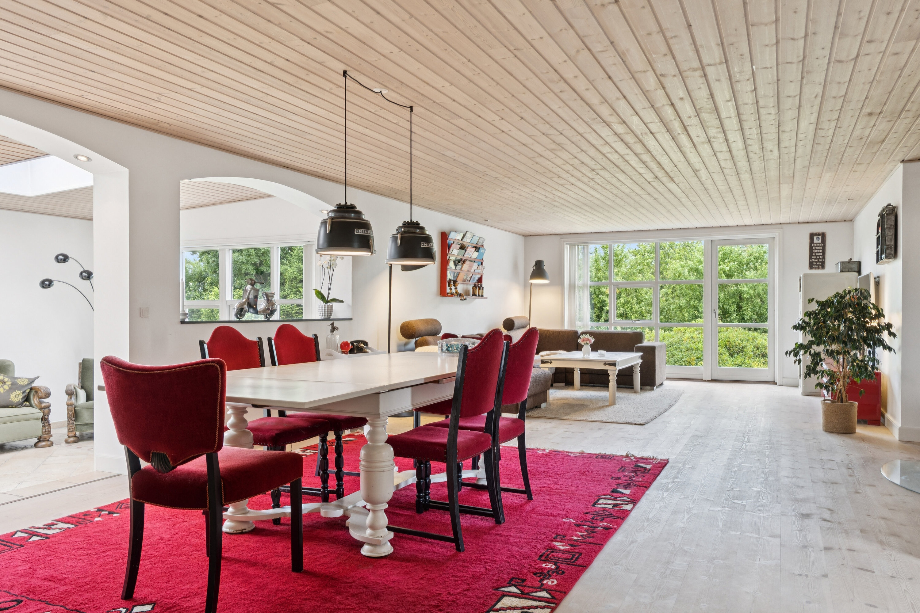 Fremhævet spisestue billede i fuldskærmstilstand. Billede af Rugvænget 16, 8653 Them