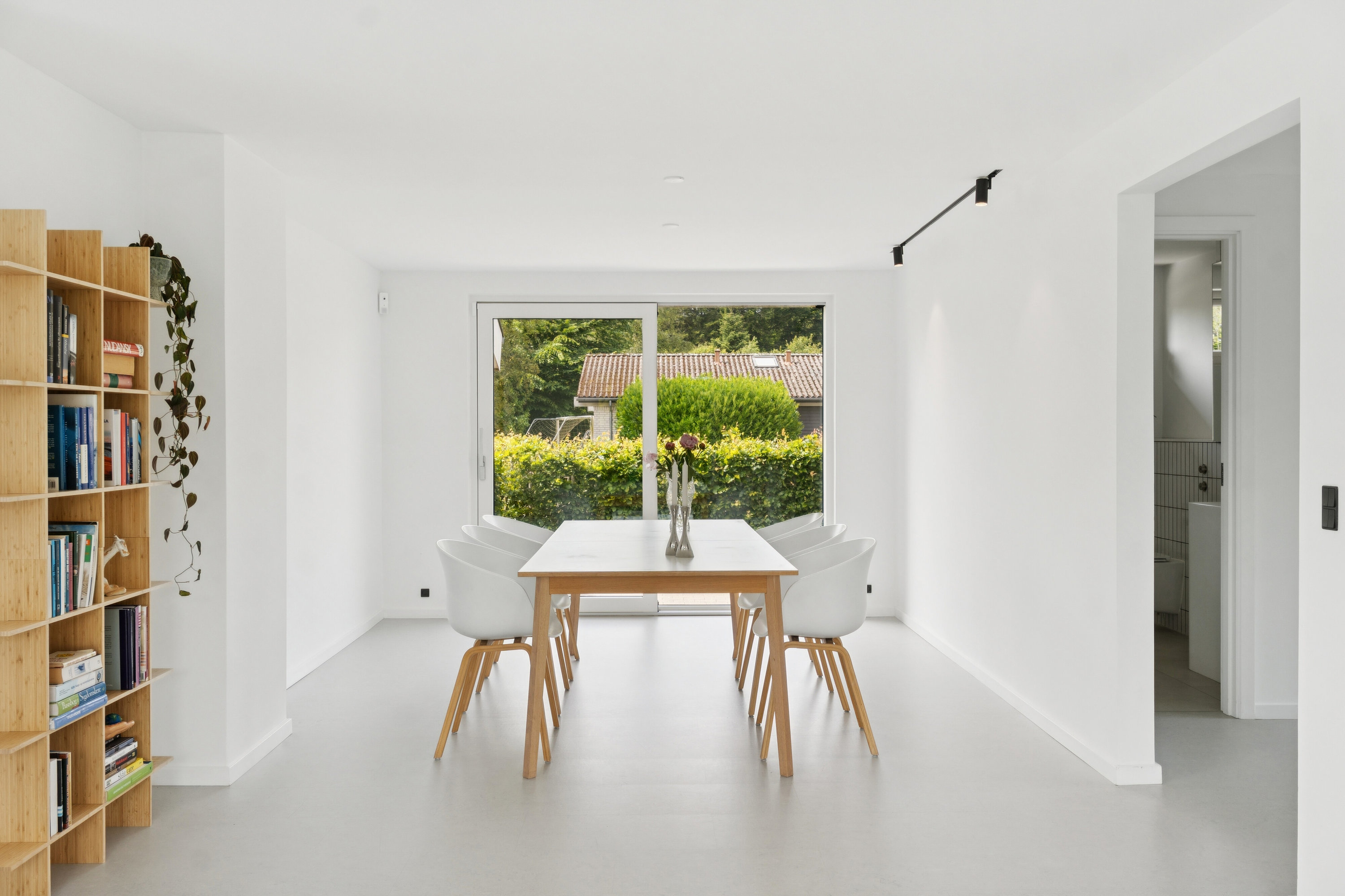 Fremhævet spisestue billede i fuldskærmstilstand. Billede af Søndervang 31, 9800 Hjørring