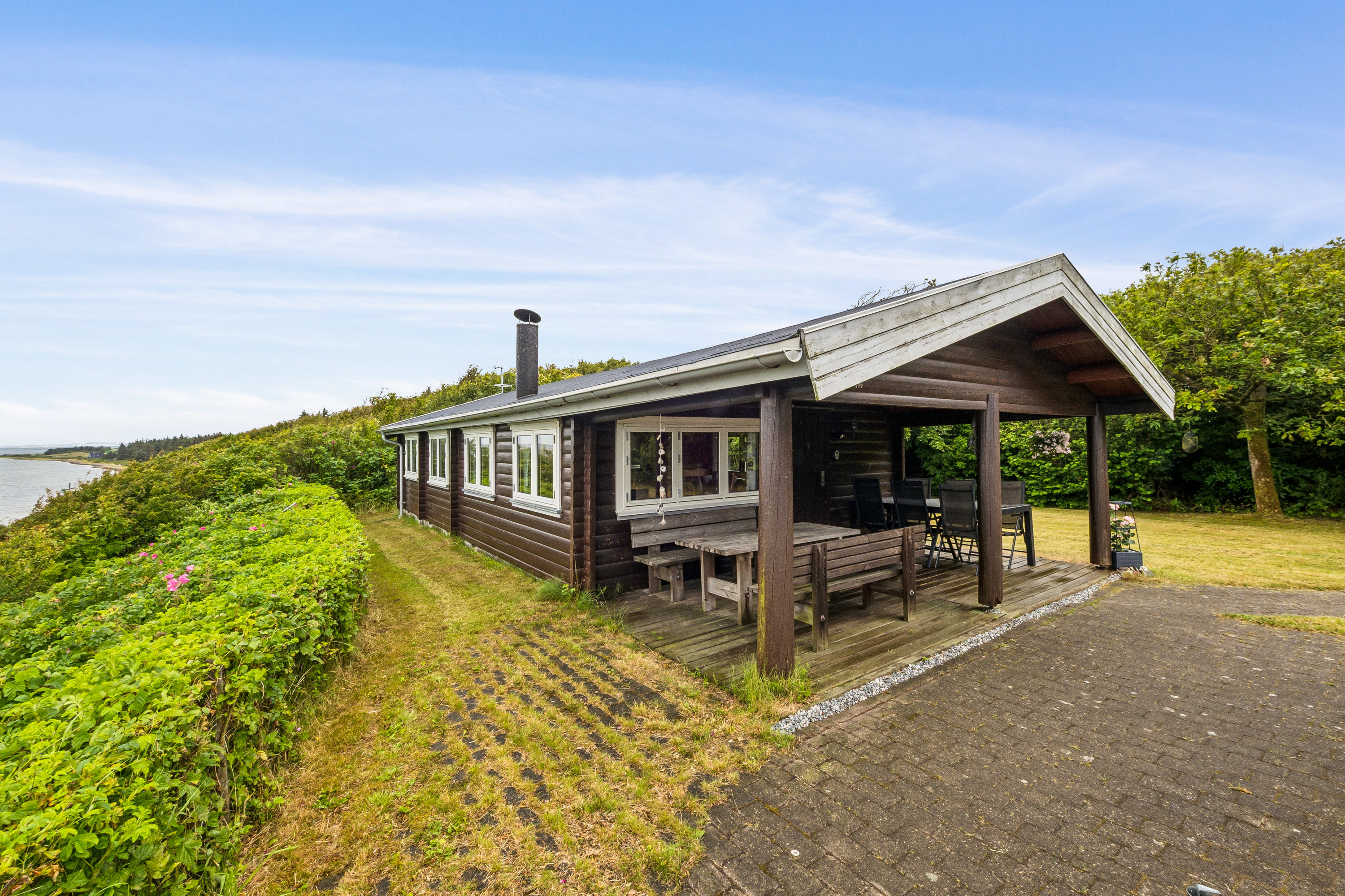 Fremhævet ejendom 1 billede i fuldskærmstilstand. Billede af Grynderup Strand 28, Grynderup, 7870 Roslev