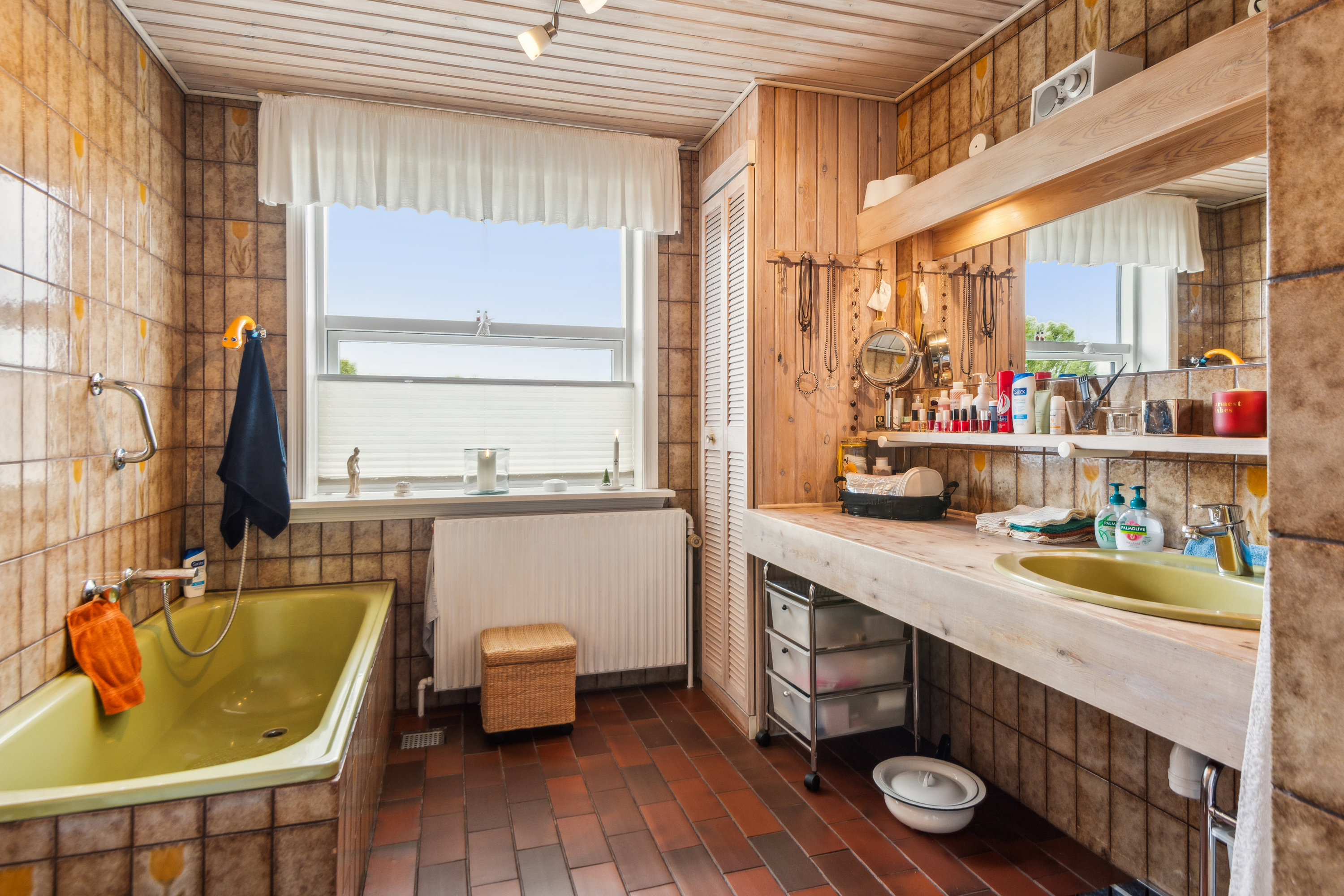 Fremhævet badeværelse billede i fuldskærmstilstand. Billede af Rafns Alle 12, 9530 Støvring