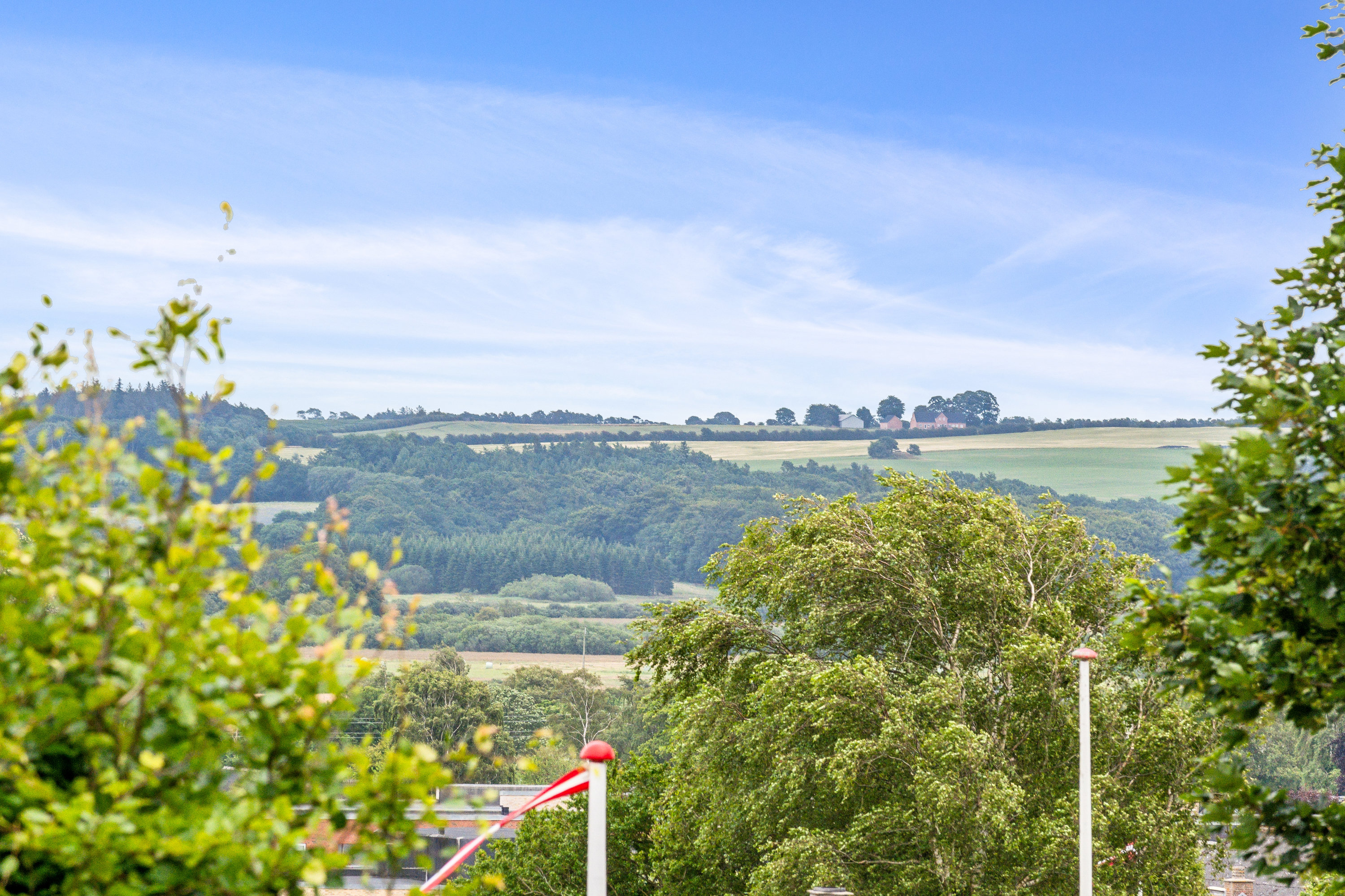 Fremhævet udsigt billede i fuldskærmstilstand. Billede af Rafns Alle 12, 9530 Støvring