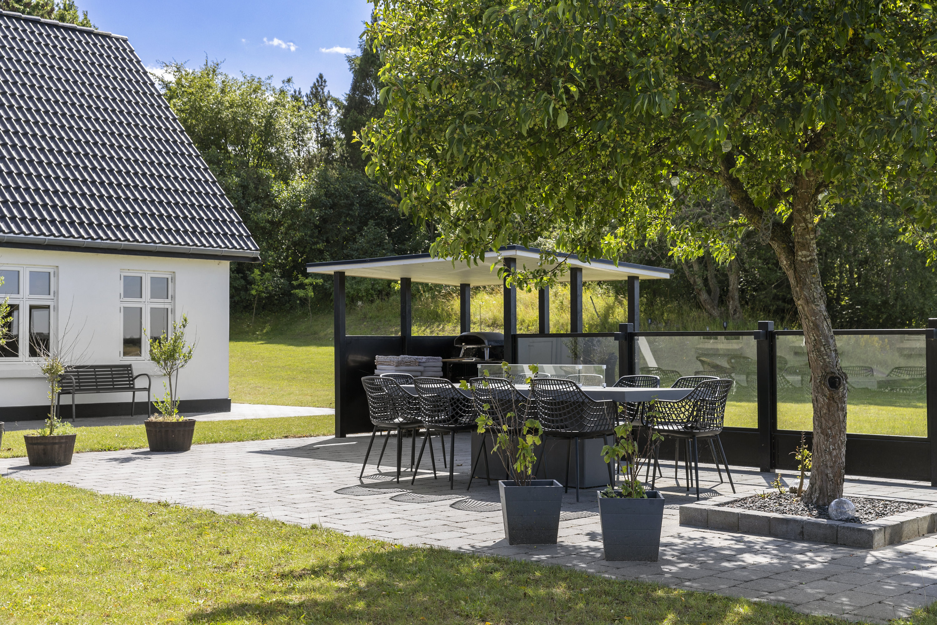 Fremhævet have billede i fuldskærmstilstand. Billede af Veddevej 3C, 4190 Munke Bjergby