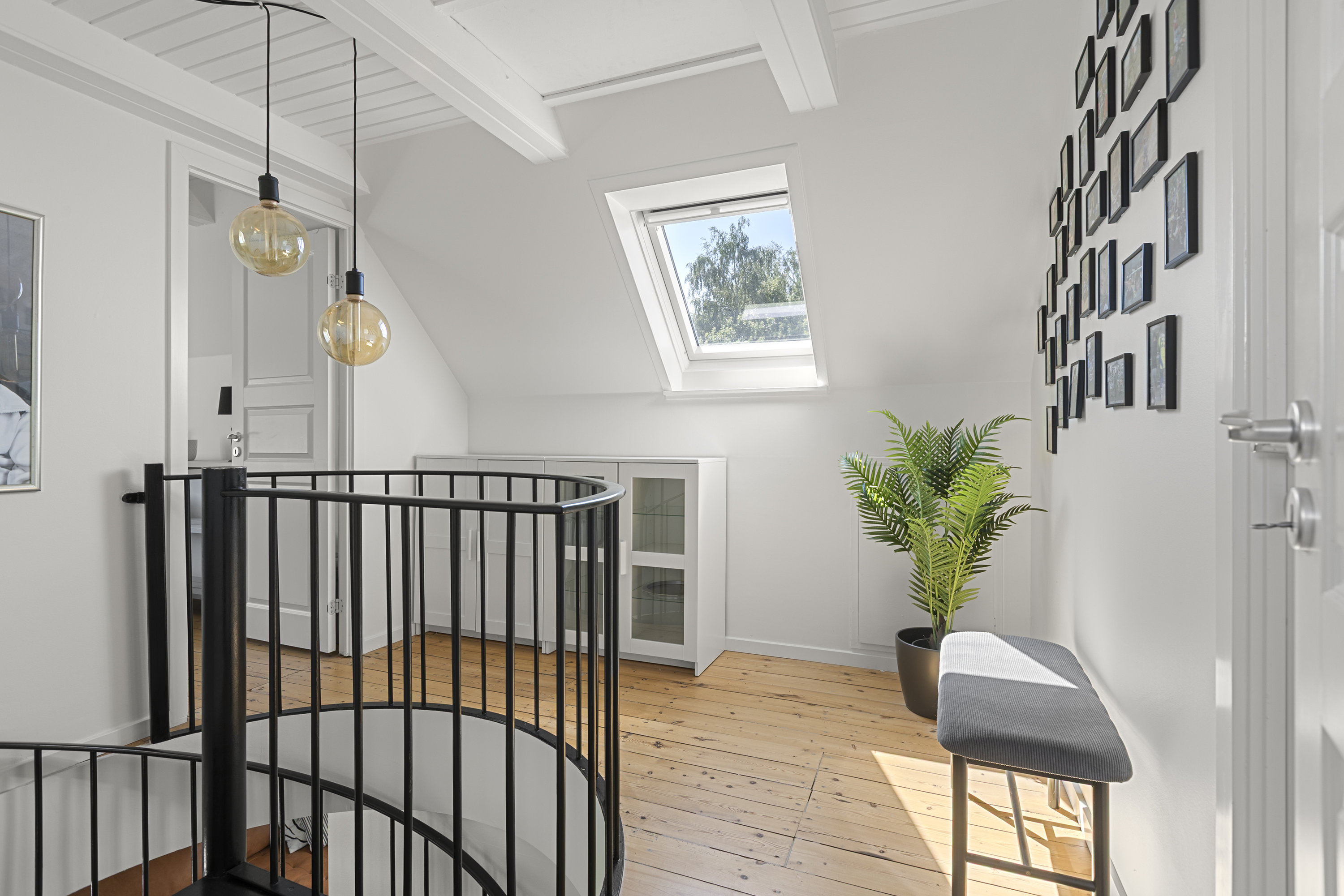 Fremhævet repos billede i fuldskærmstilstand. Billede af Veddevej 3C, 4190 Munke Bjergby