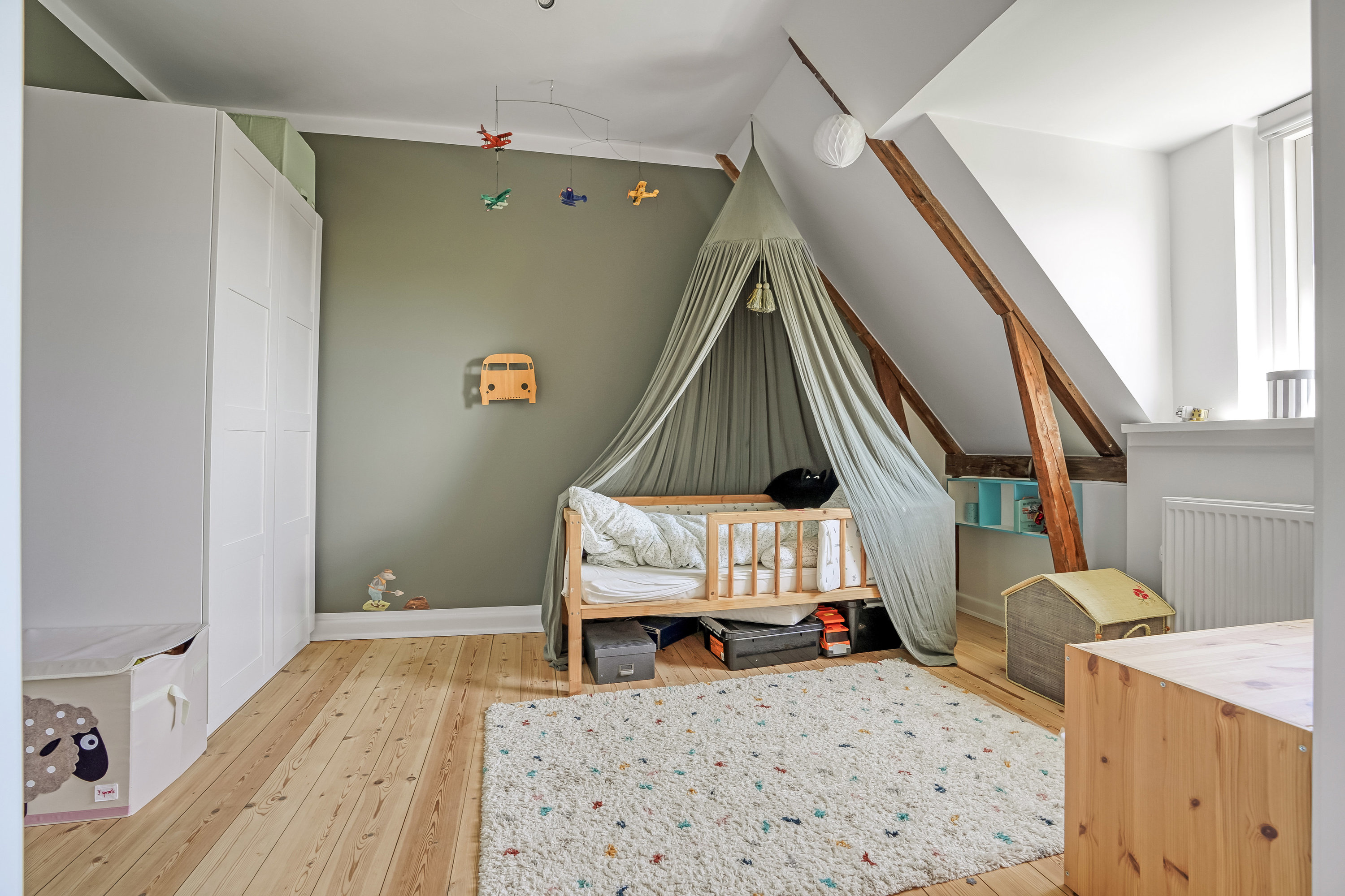 Fremhævet værelse billede i fuldskærmstilstand. Billede af Chr. Winthers Vej 18, 5230 Odense M