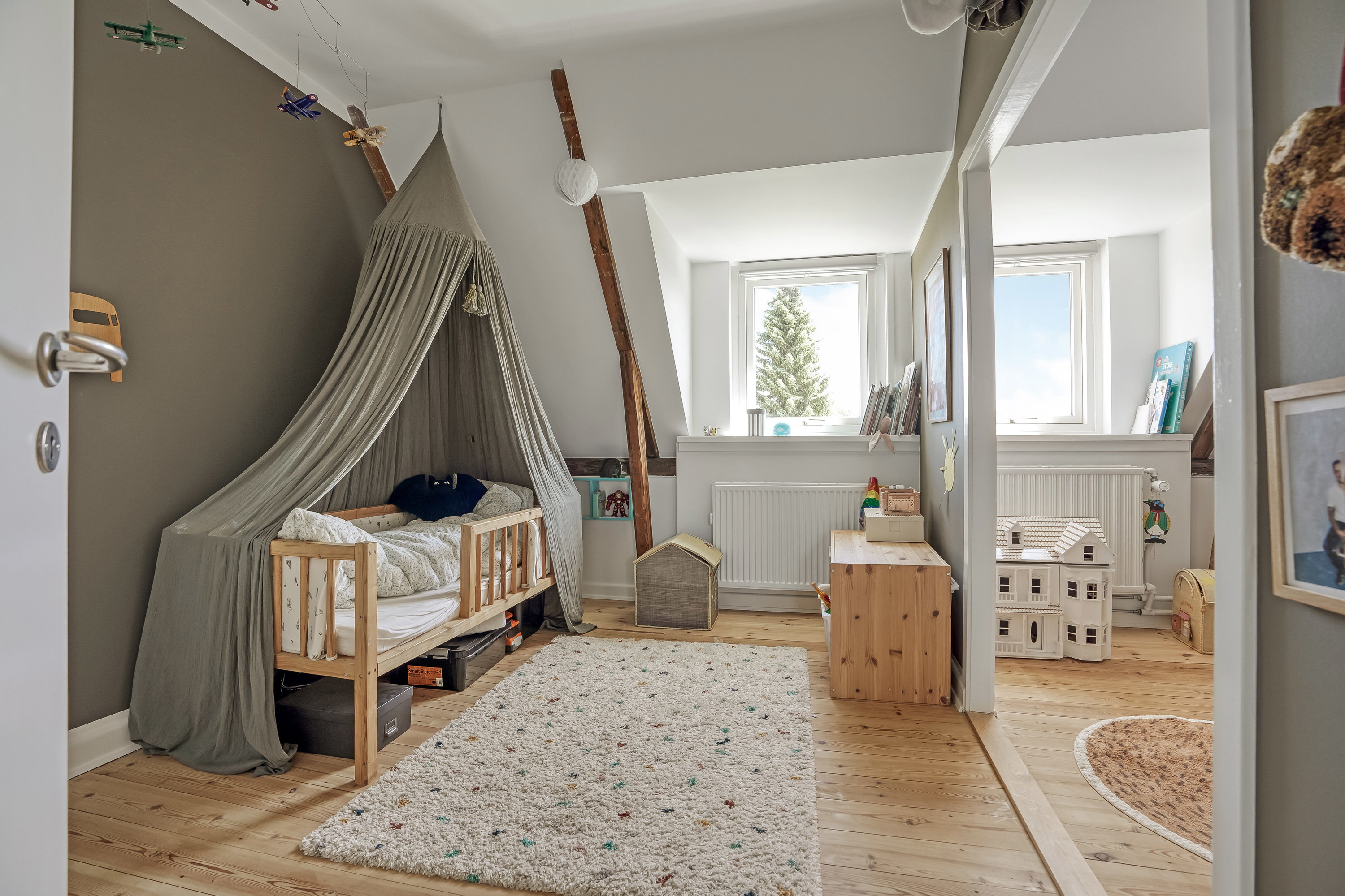 Fremhævet værelse billede i fuldskærmstilstand. Billede af Chr. Winthers Vej 18, 5230 Odense M