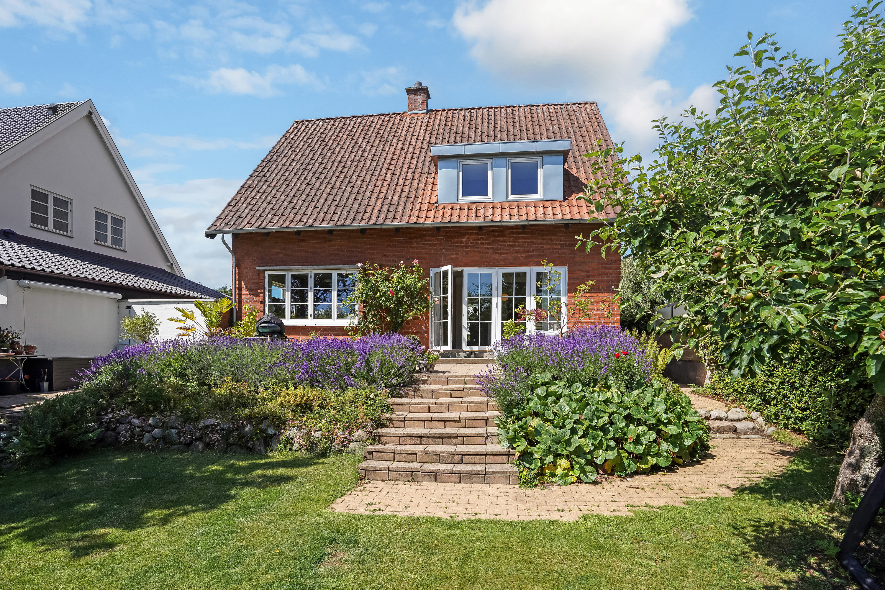 Fremhævet ejendommen billede i fuldskærmstilstand. Billede af Chr. Winthers Vej 18, 5230 Odense M