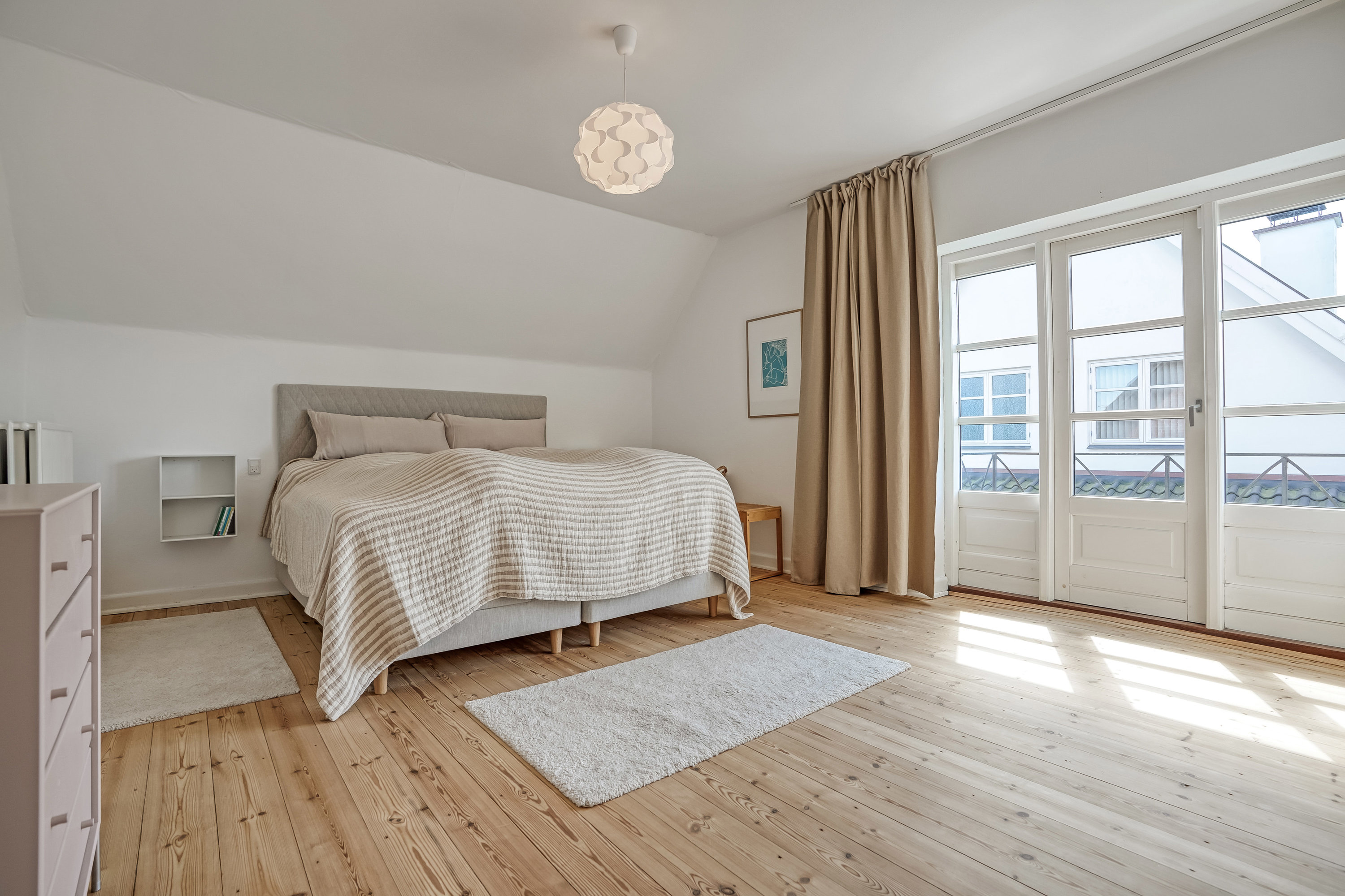 Fremhævet værelse billede i fuldskærmstilstand. Billede af Chr. Winthers Vej 18, 5230 Odense M