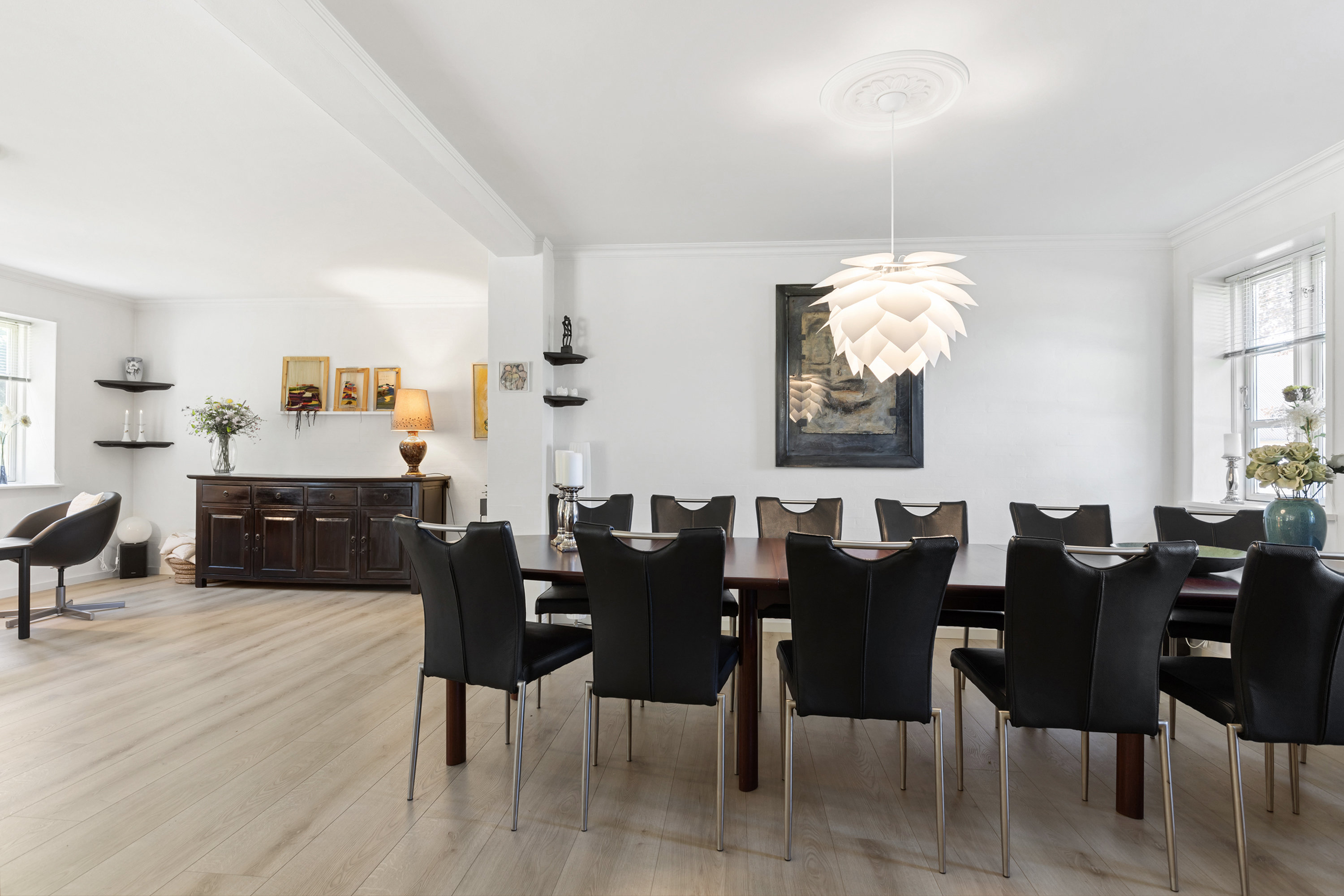 Fremhævet stue billede i fuldskærmstilstand. Billede af Golfvejen 62, 9700 Brønderslev