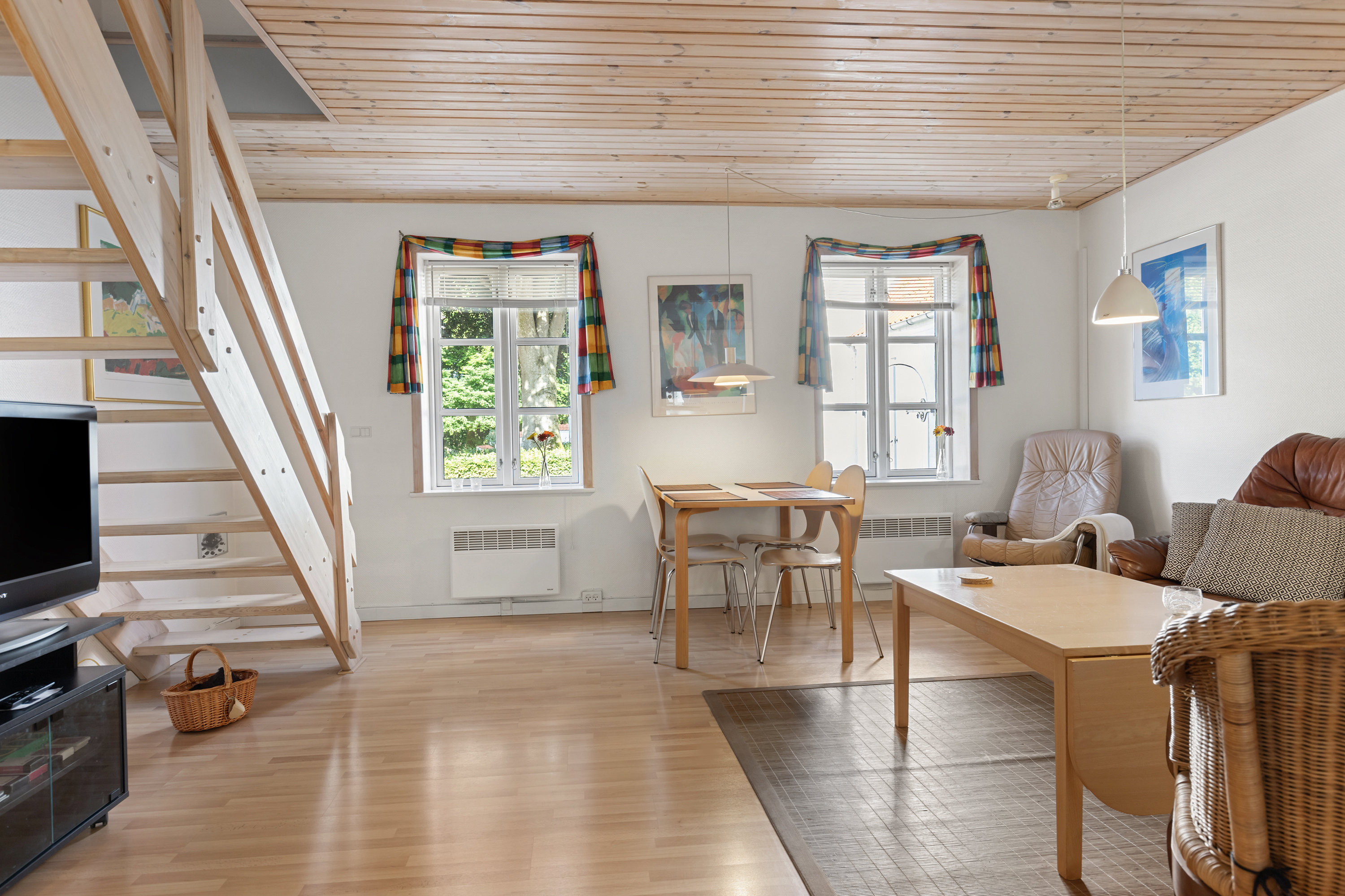 Fremhævet stue - lejligheder billede i fuldskærmstilstand. Billede af Golfvejen 62, 9700 Brønderslev