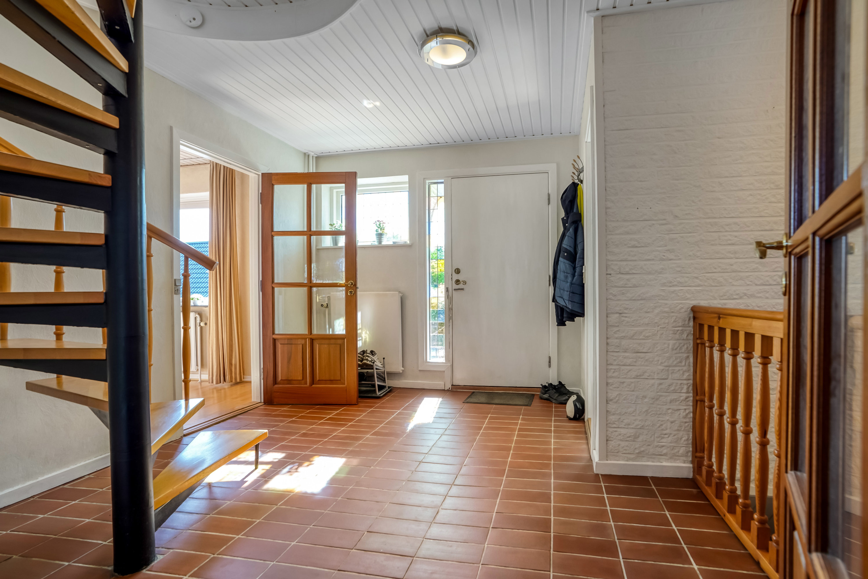 Fremhævet entré billede i fuldskærmstilstand. Billede af Hovedgaden 39B, + A., Nim, 8740 Brædstrup