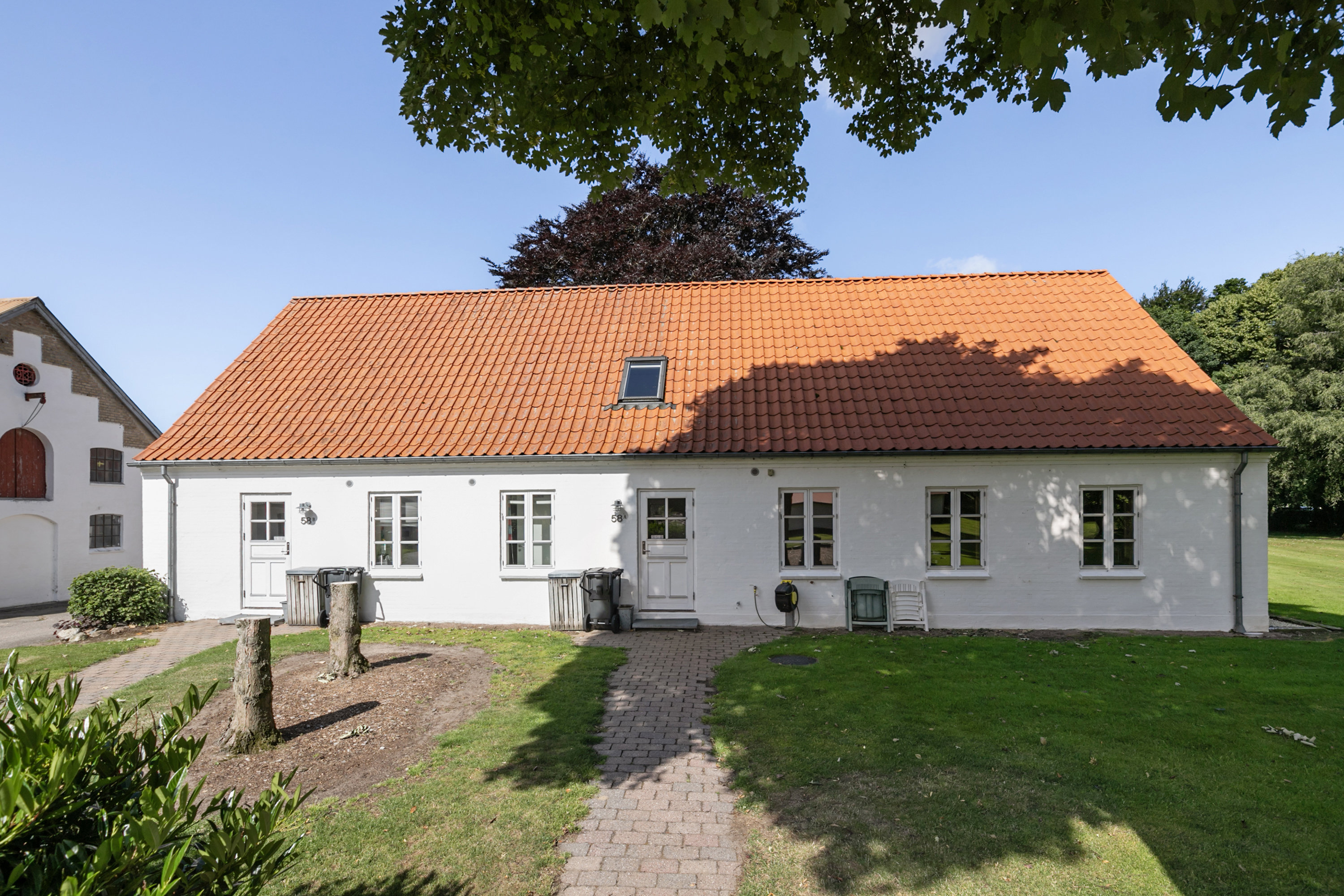 Fremhævet facade - lejligheder billede i fuldskærmstilstand. Billede af Golfvejen 62, 9700 Brønderslev