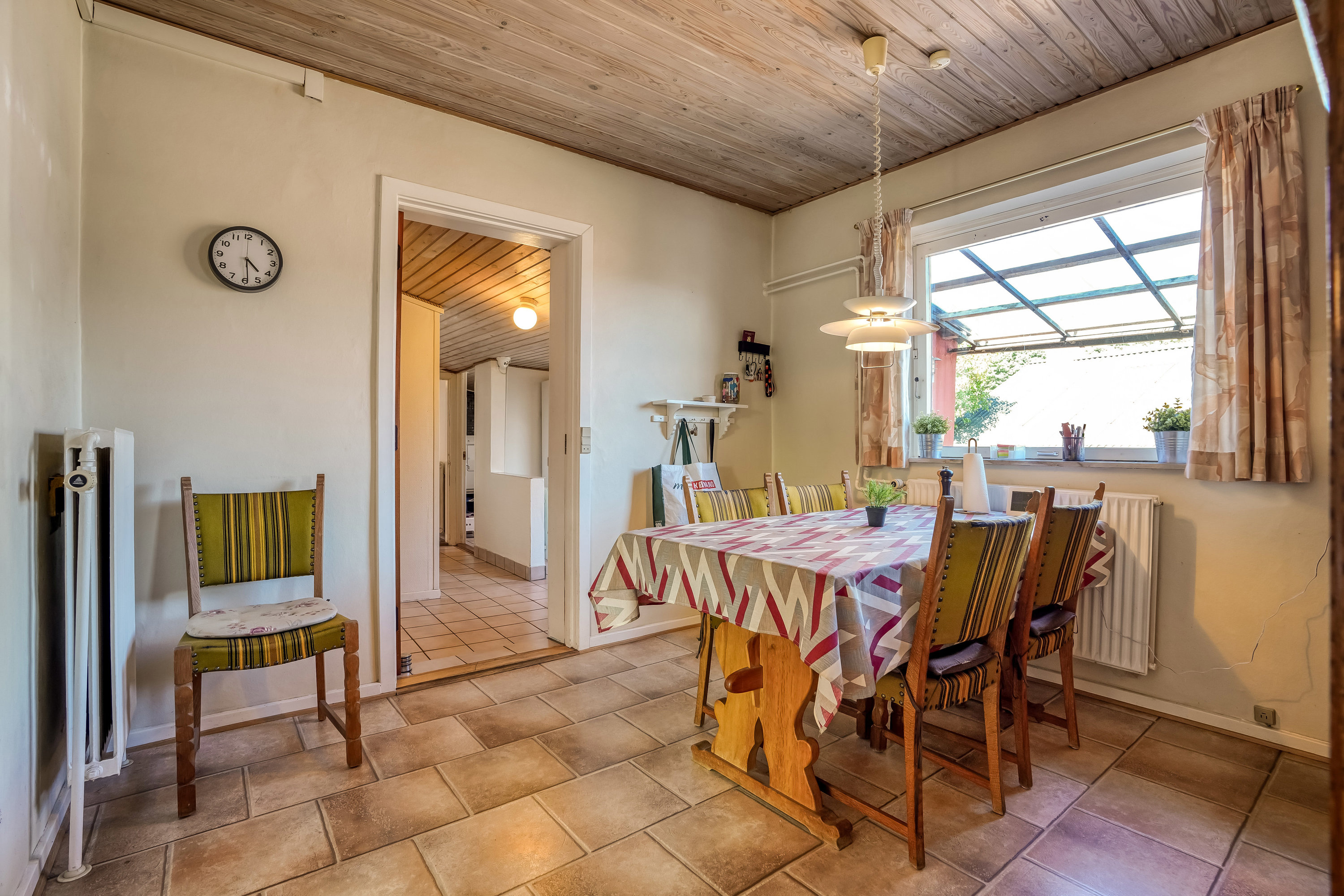 Fremhævet stue billede i fuldskærmstilstand. Billede af Hovedgaden 39B, + A., Nim, 8740 Brædstrup