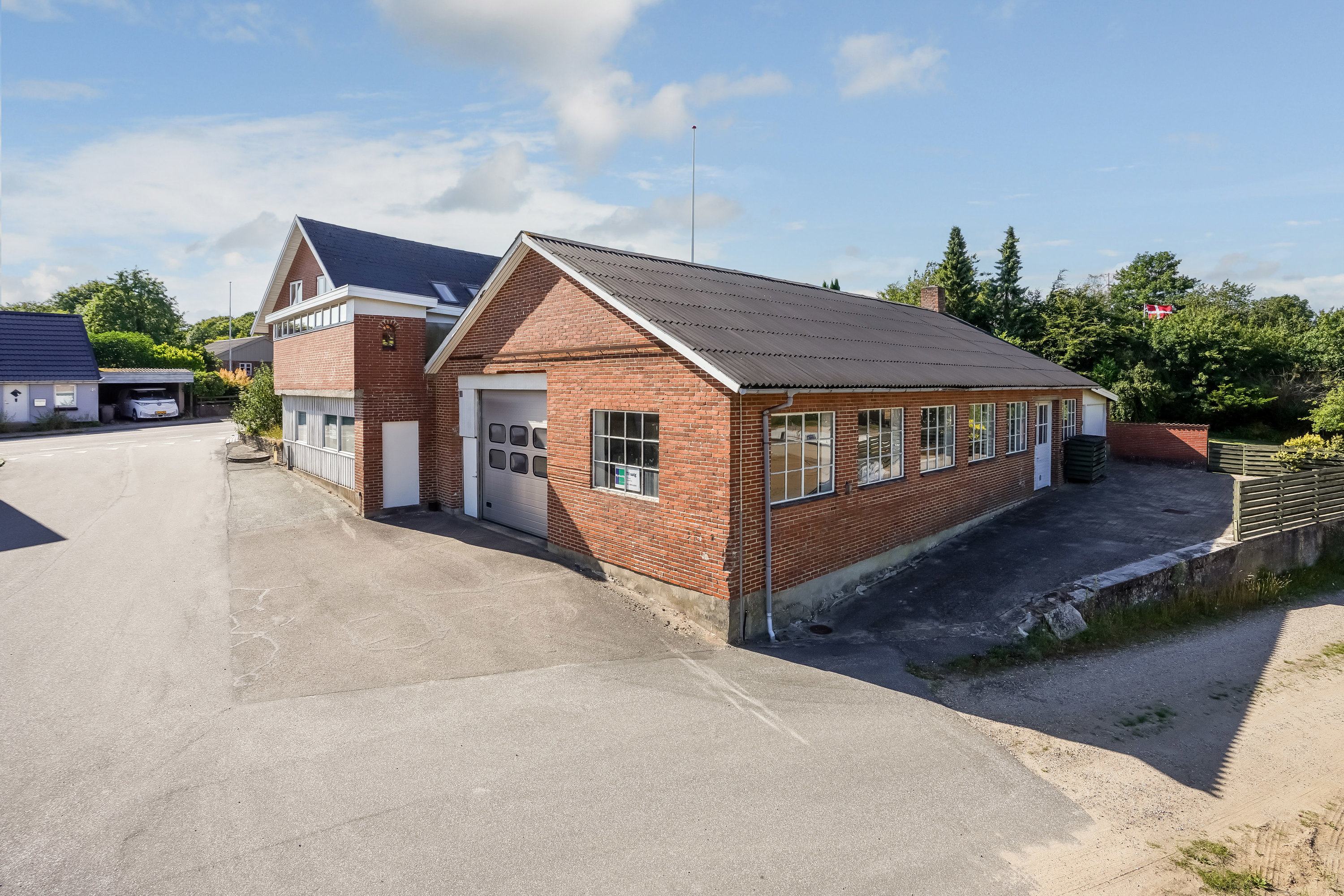 Miniaturebillede 2: ejendommen. Billede af Hovedgaden 39B, + A., Nim, 8740 Brædstrup