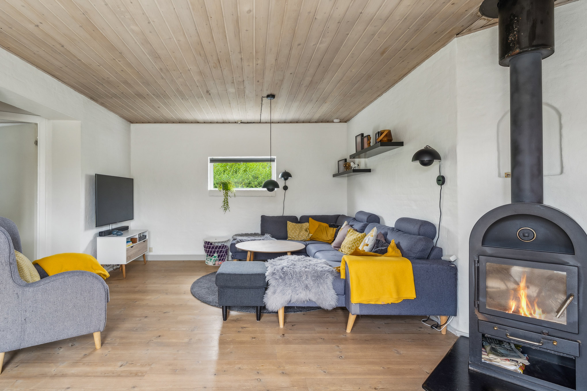 Fremhævet stue billede i fuldskærmstilstand. Billede af Niels Bohrs Vej 5, 8920 Randers NV