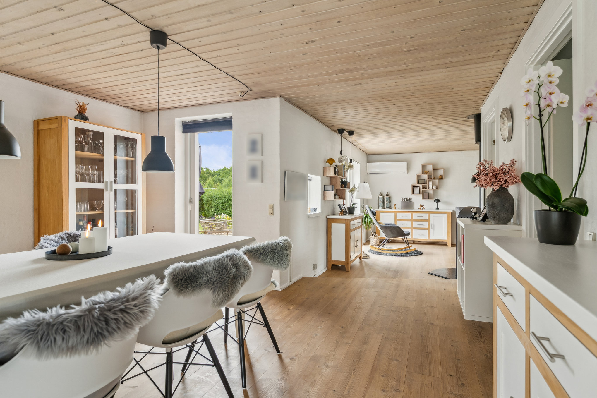 Fremhævet stue billede i fuldskærmstilstand. Billede af Niels Bohrs Vej 5, 8920 Randers NV