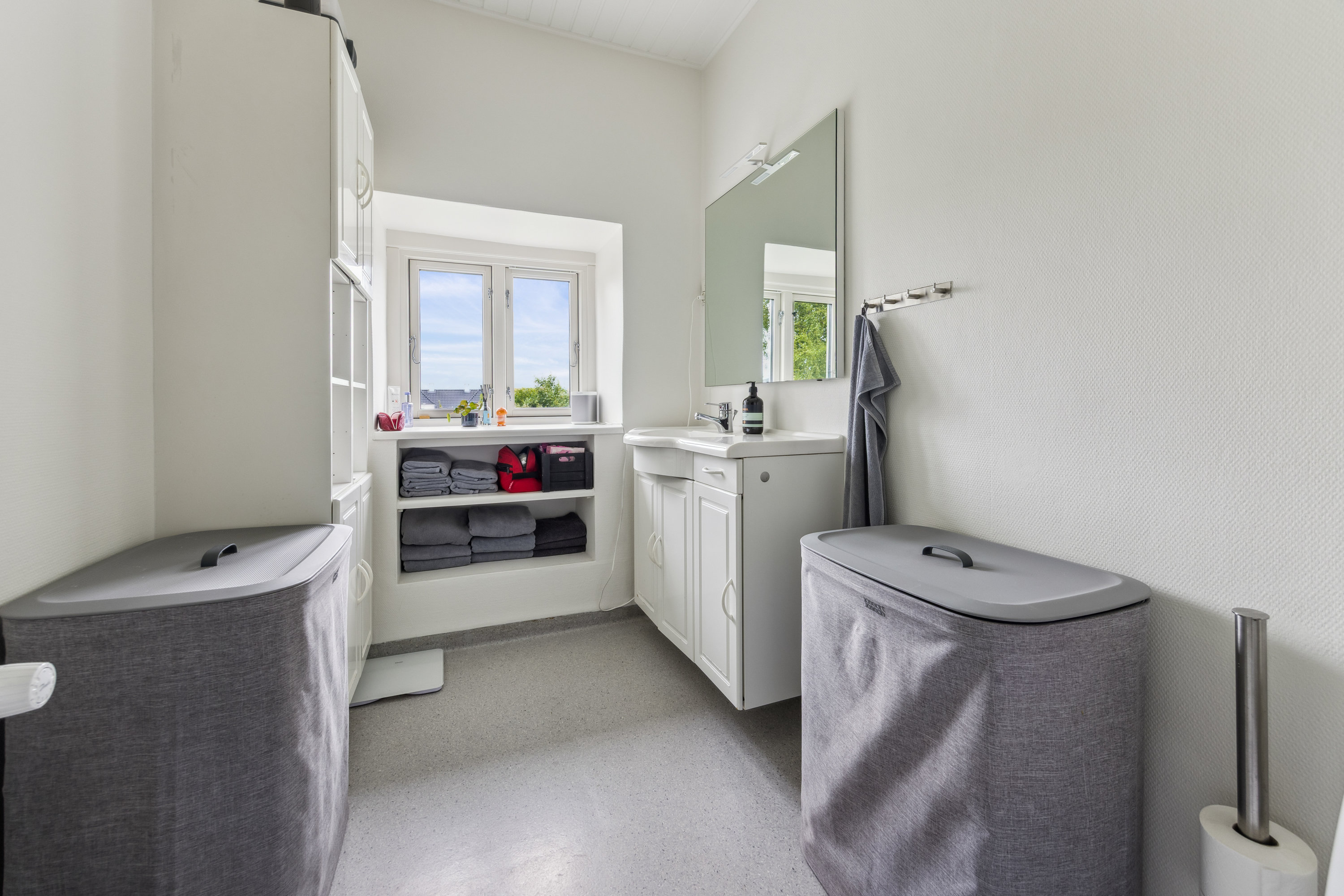 Fremhævet badeværelse billede i fuldskærmstilstand. Billede af Galstersgade 15, 9400 Nørresundby