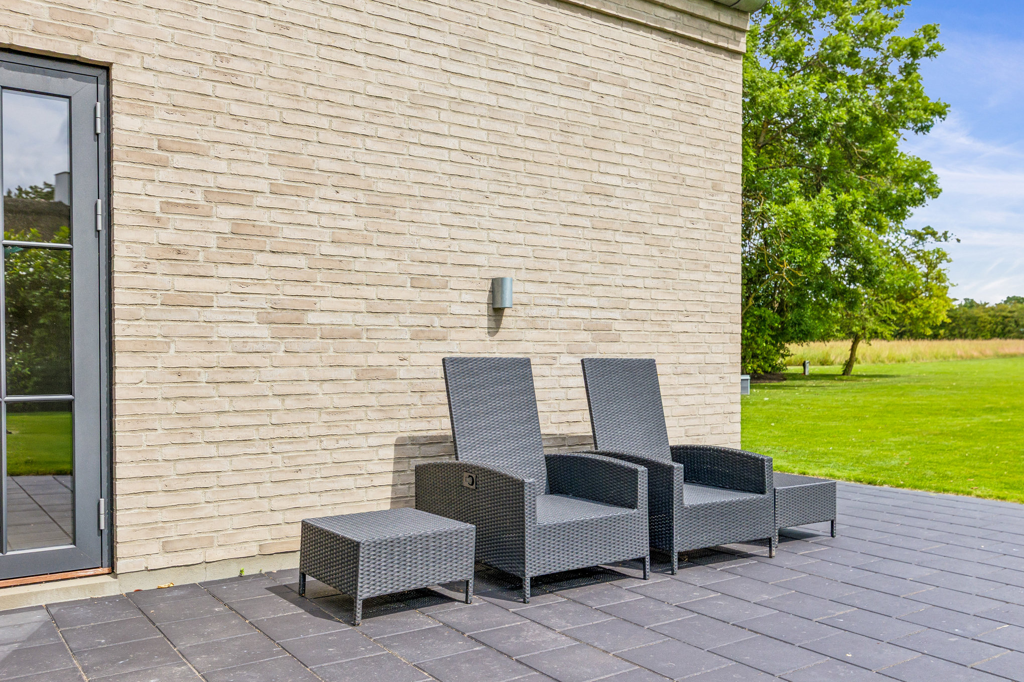 Fremhævet terrasse billede i fuldskærmstilstand. Billede af Tjørnelundsvej 18, Lem, 8930 Randers NØ