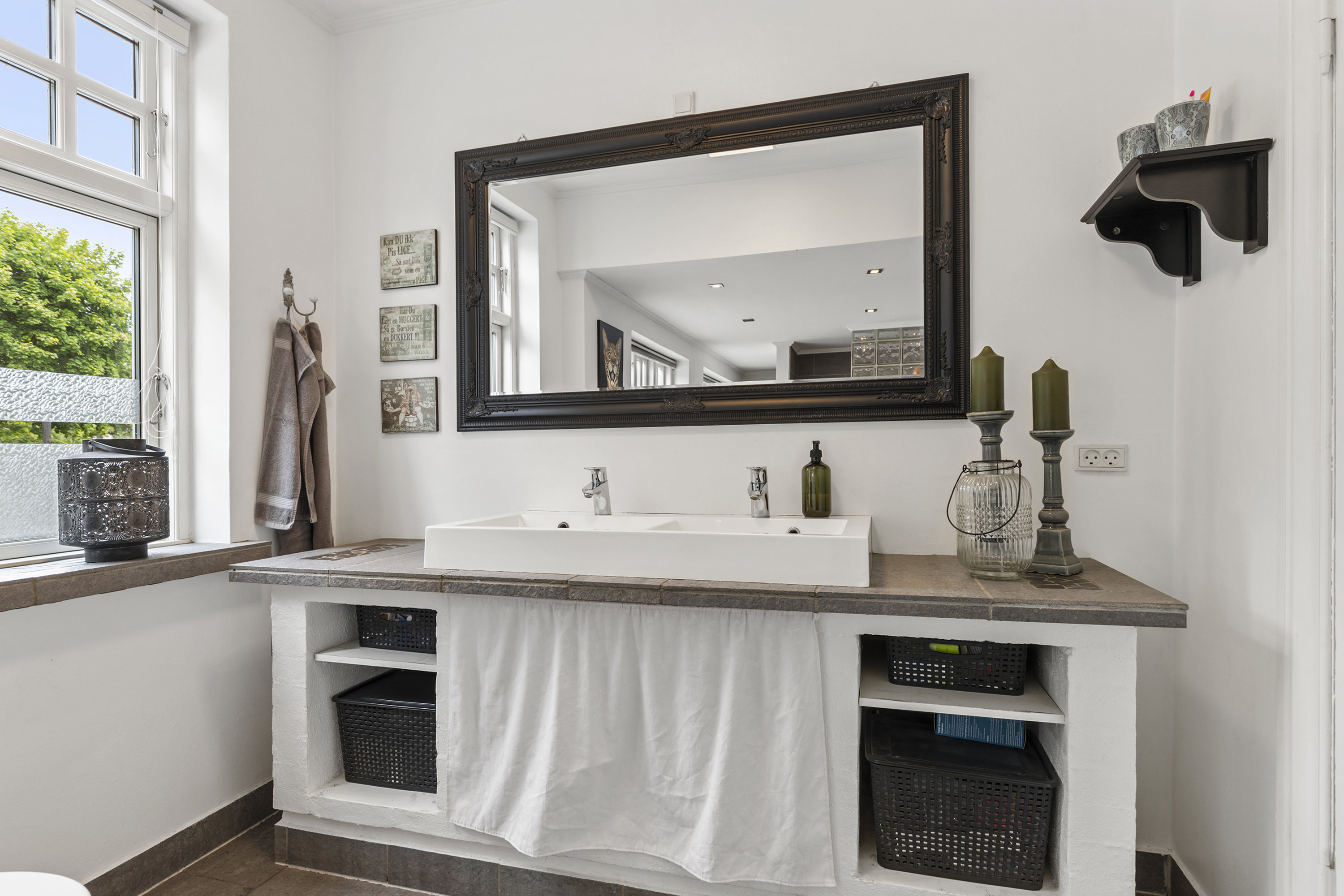 Fremhævet badeværelse billede i fuldskærmstilstand. Billede af Kirkevangen 71, Østerbølle, 9620 Aalestrup