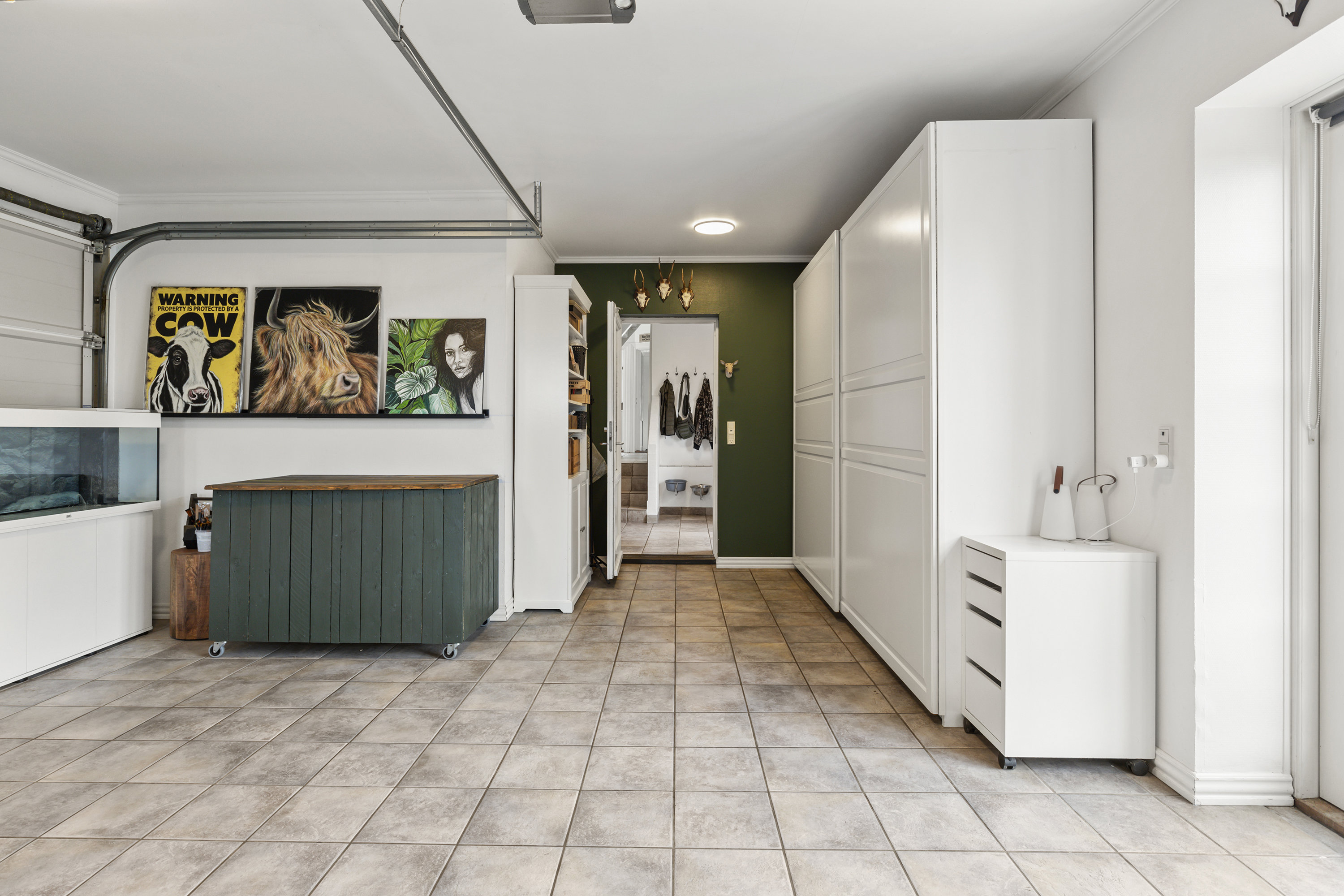 Fremhævet garage billede i fuldskærmstilstand. Billede af Kirkevangen 71, Østerbølle, 9620 Aalestrup