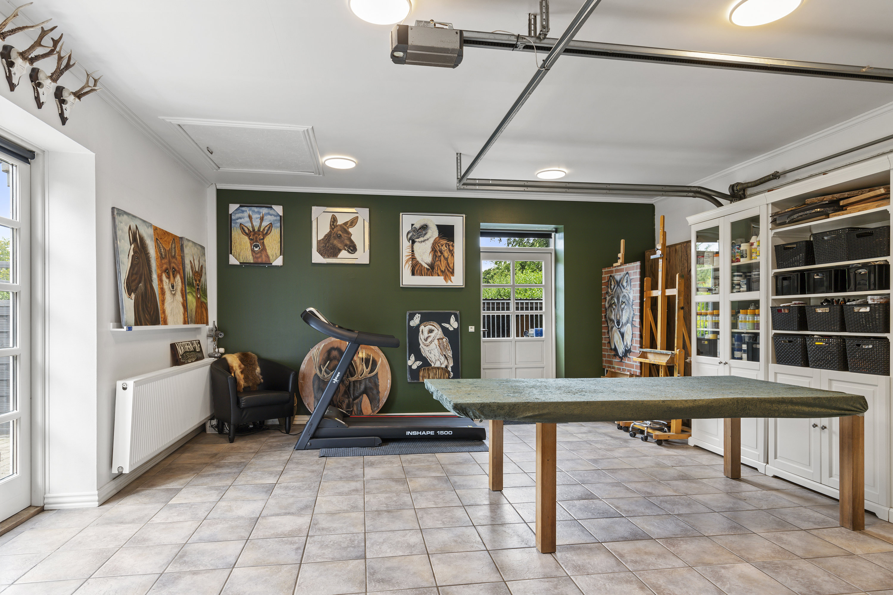 Fremhævet garage billede i fuldskærmstilstand. Billede af Kirkevangen 71, Østerbølle, 9620 Aalestrup