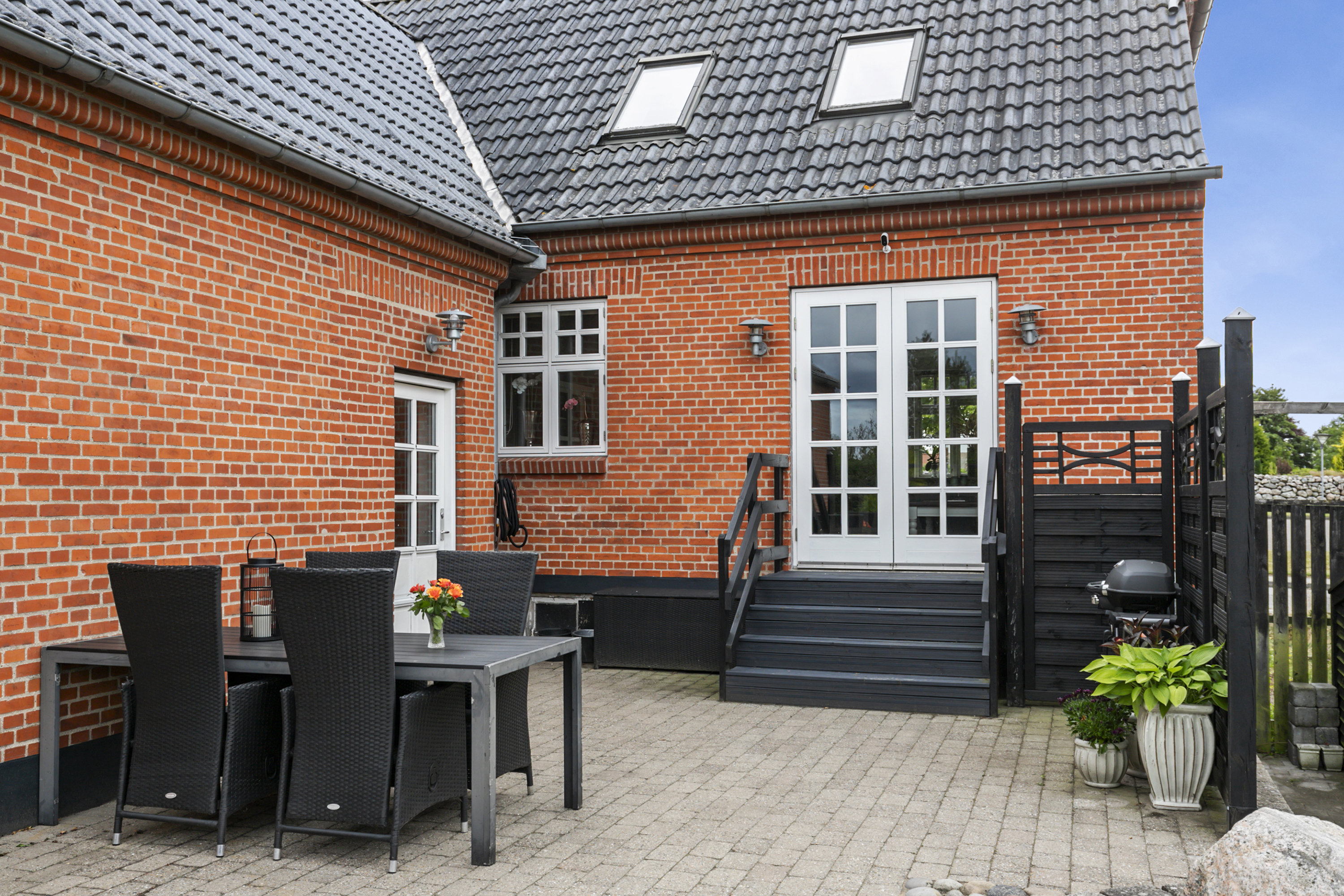 Fremhævet terrasse billede i fuldskærmstilstand. Billede af Kirkevangen 71, Østerbølle, 9620 Aalestrup