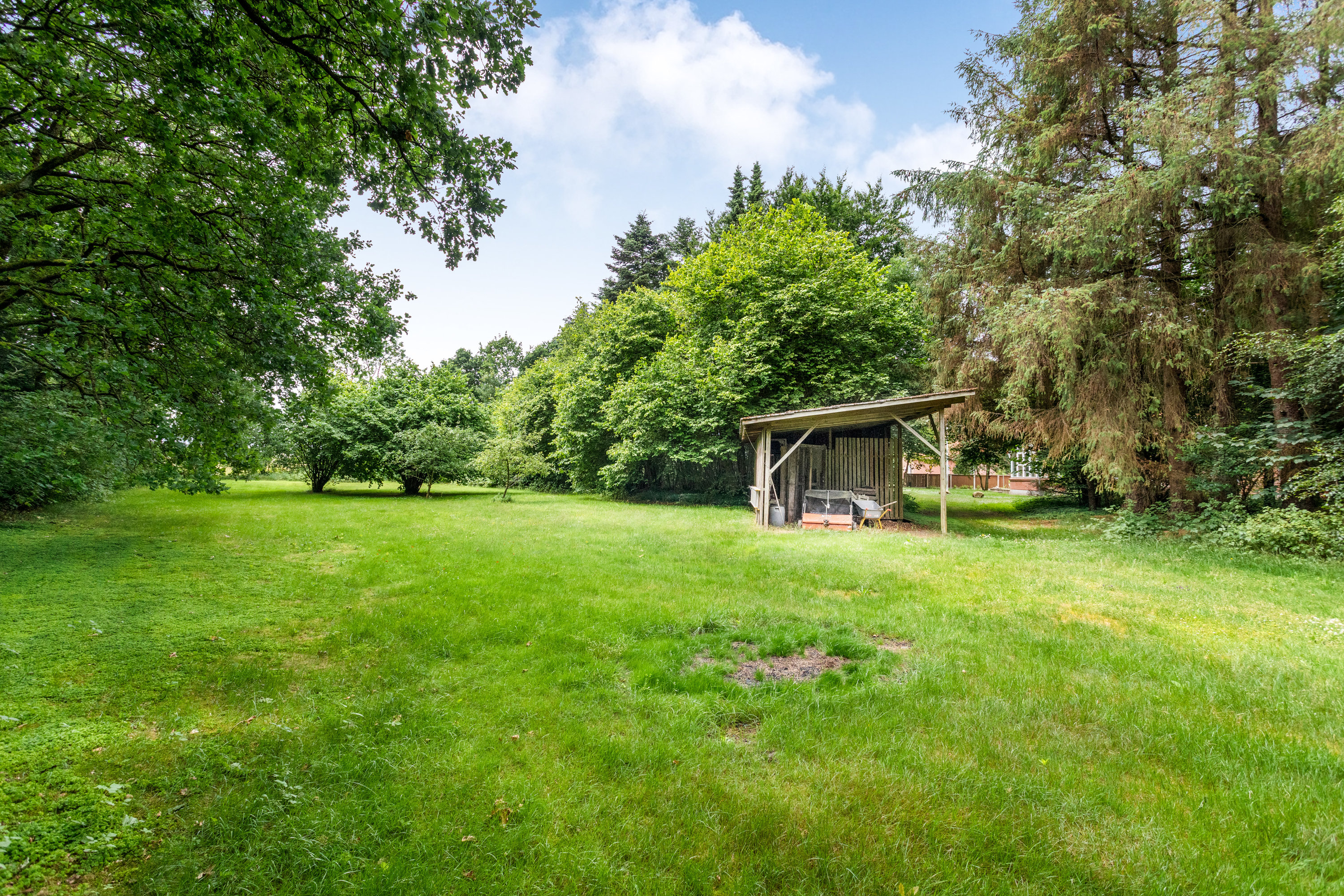 Fremhævet have billede i fuldskærmstilstand. Billede af Nørholmvej 7, Hoven, 6880 Tarm