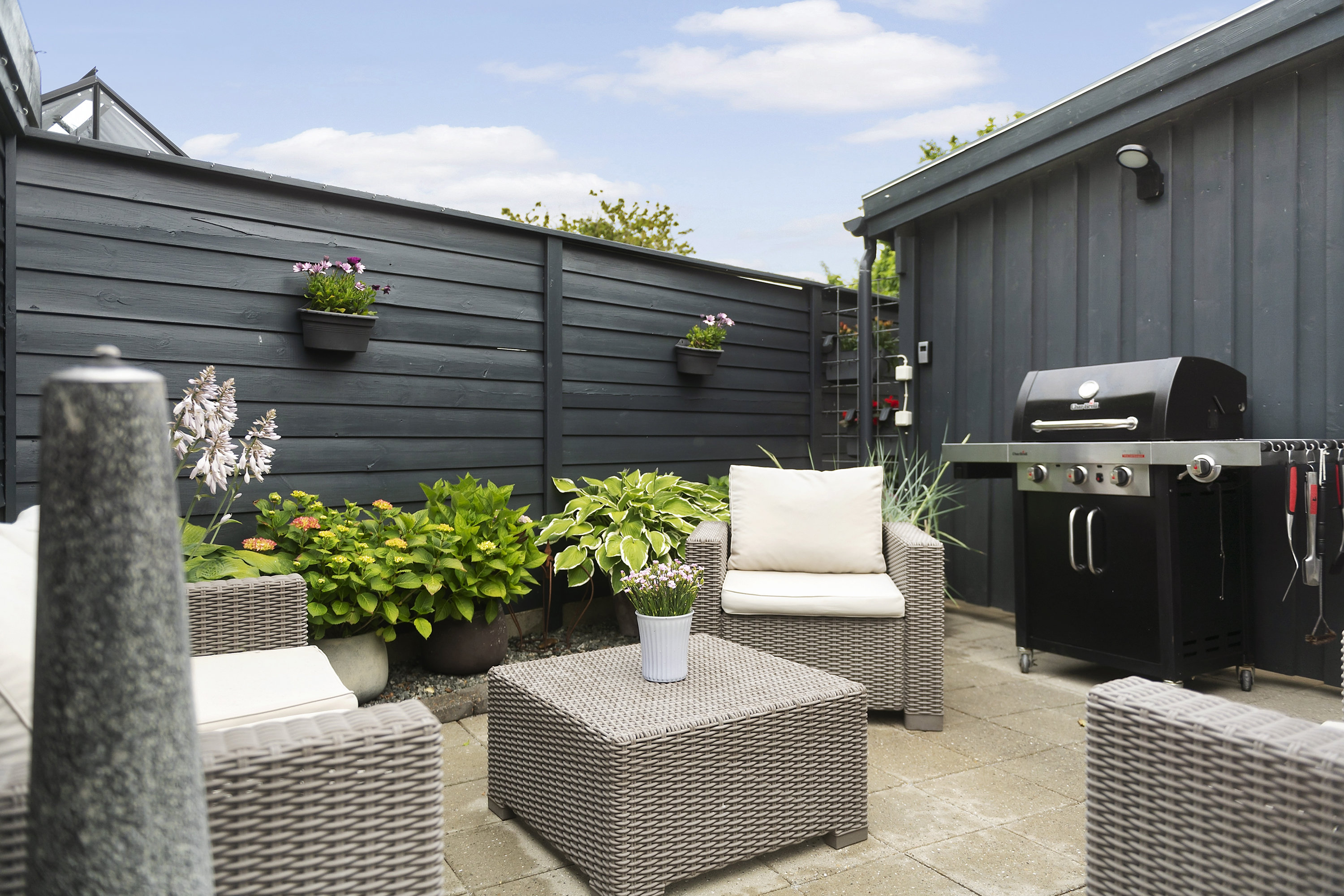 Fremhævet ejendommen billede i fuldskærmstilstand. Billede af Mimers Alle 32, 6705 Esbjerg Ø