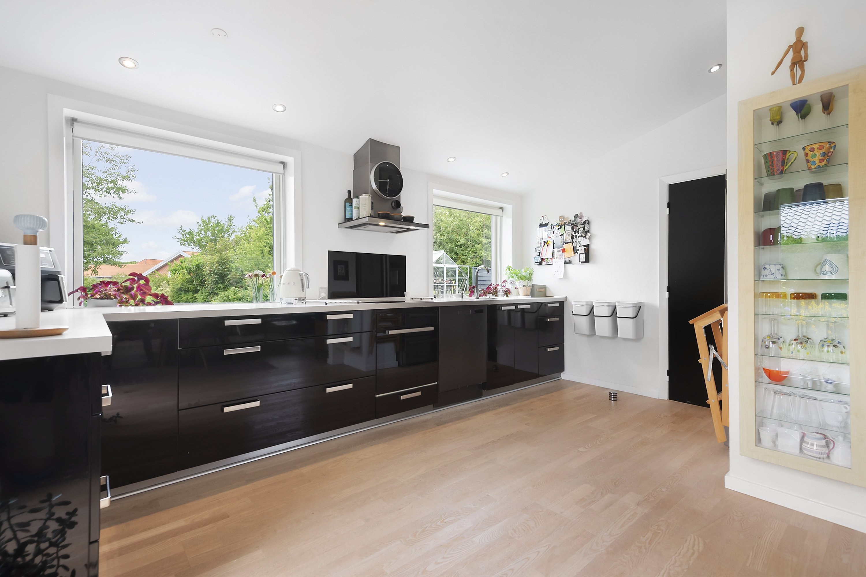 Fremhævet køkken billede i fuldskærmstilstand. Billede af Mimers Alle 32, 6705 Esbjerg Ø