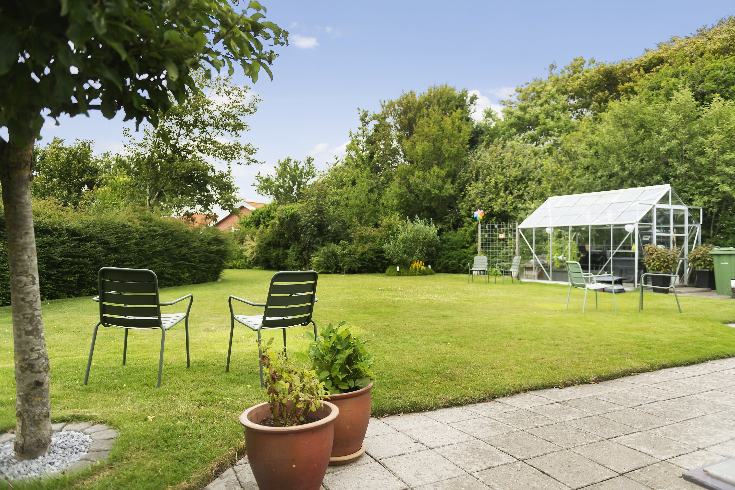 Fremhævet have billede i fuldskærmstilstand. Billede af Mimers Alle 32, 6705 Esbjerg Ø