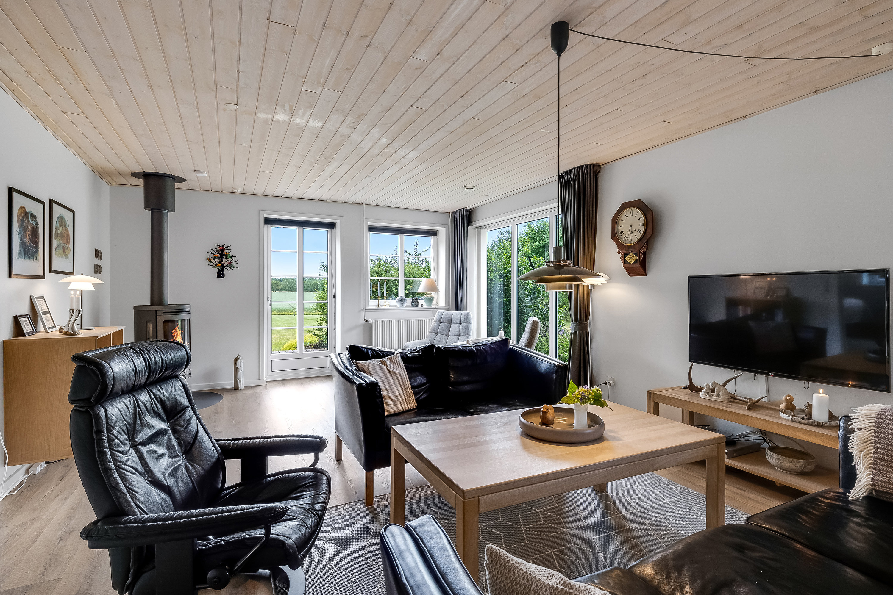 Fremhævet stue billede i fuldskærmstilstand. Billede af Langerdalvej 4, 6940 Lem St