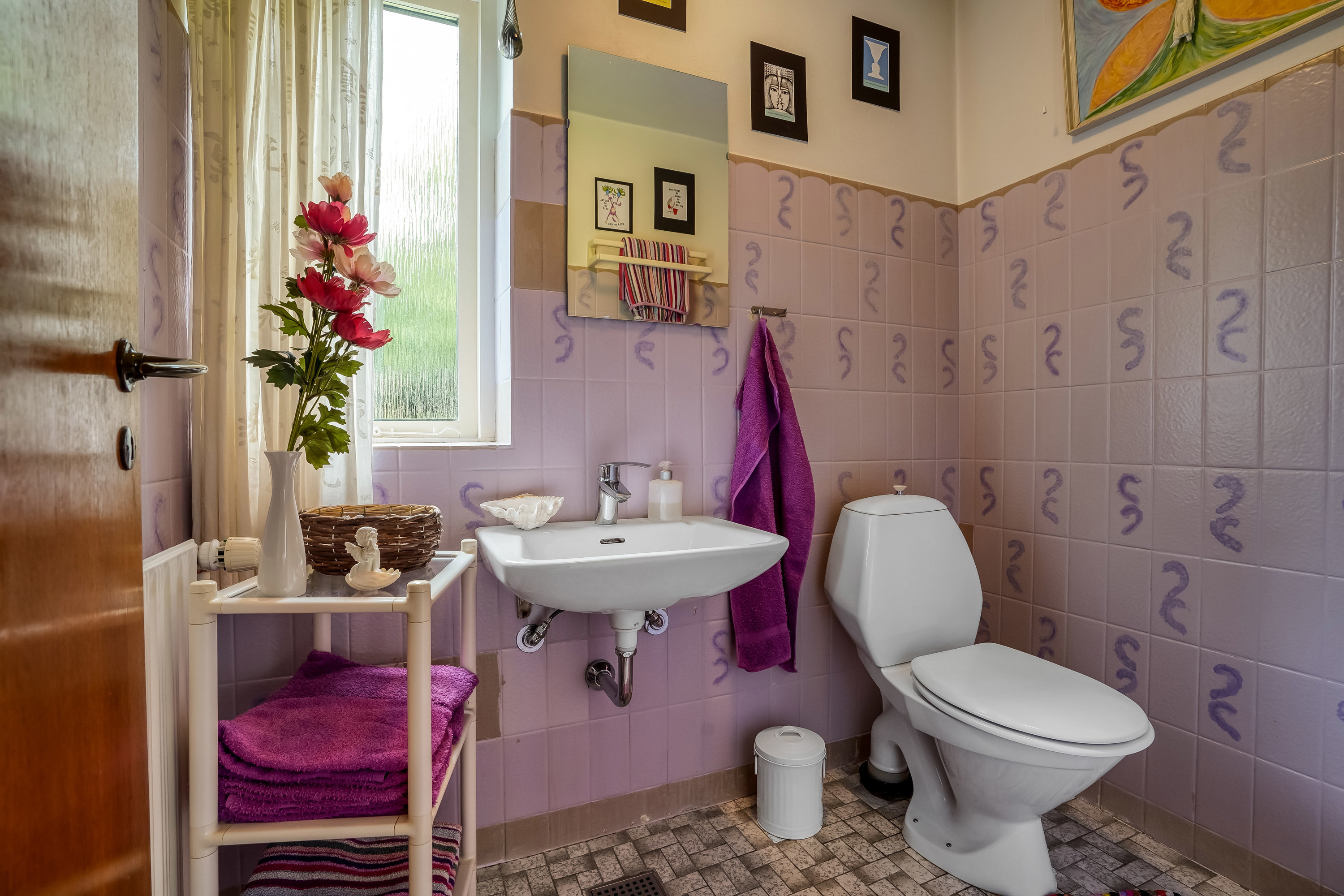 Fremhævet toilet billede i fuldskærmstilstand. Billede af Søtoften 11, 8740 Brædstrup