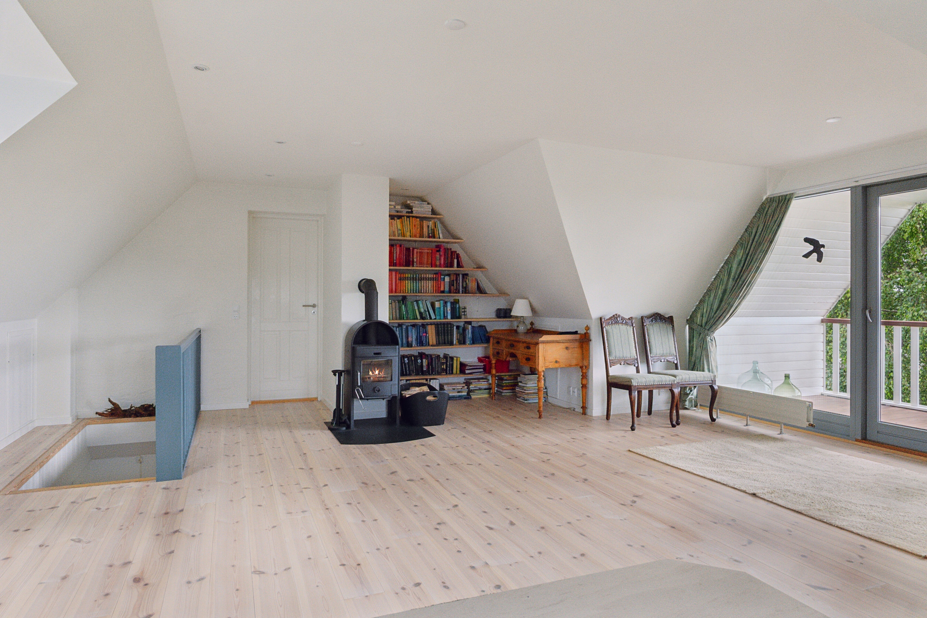 Fremhævet stue billede i fuldskærmstilstand. Billede af Halsebyvej 45, Svenstrup, 4220 Korsør