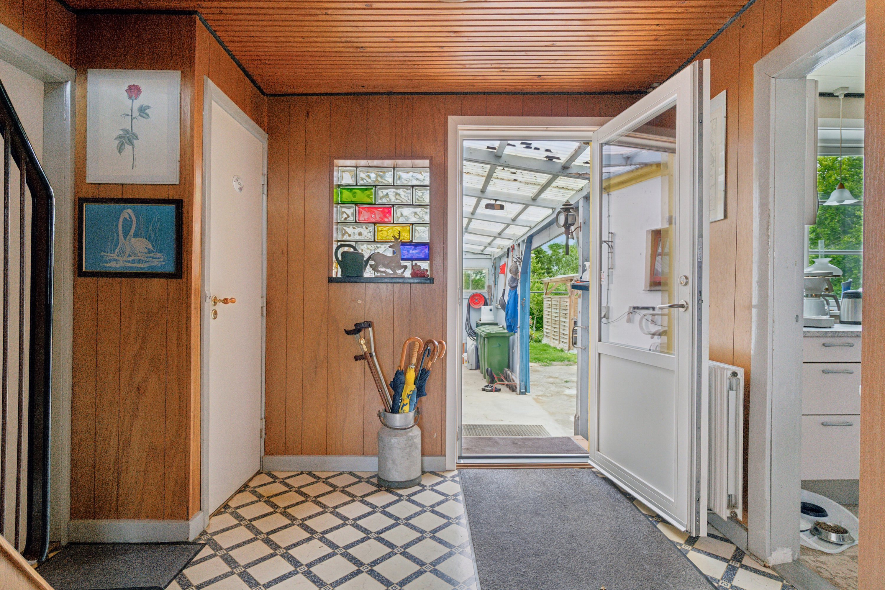 Fremhævet gang billede i fuldskærmstilstand. Billede af Skørrebrovejen 5, Vestermarie, 3720 Aakirkeby