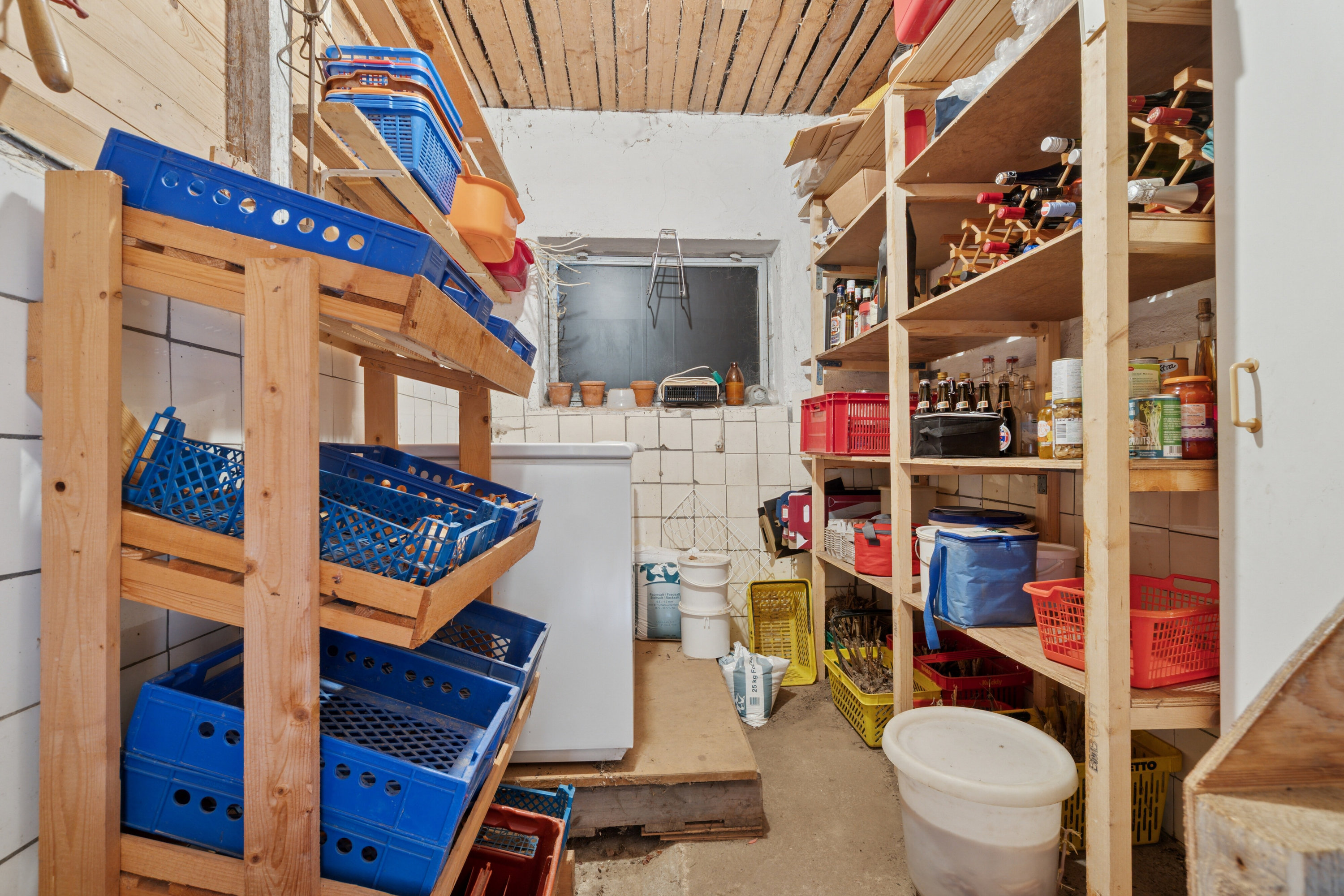 Fremhævet lager billede i fuldskærmstilstand. Billede af Skørrebrovejen 5, Vestermarie, 3720 Aakirkeby