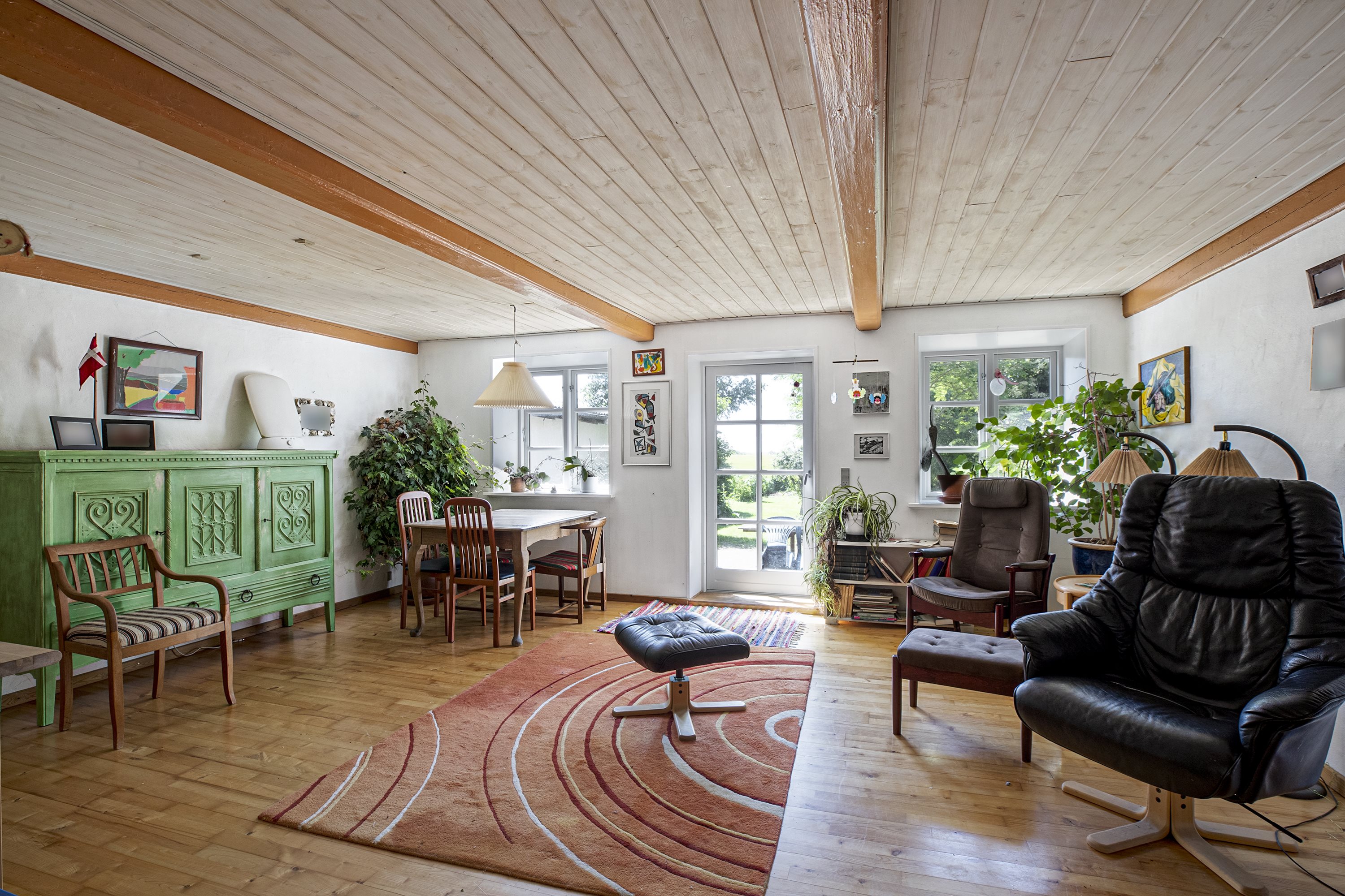 Fremhævet stue billede i fuldskærmstilstand. Billede af Søen 1 & 3, Lysabildskov, 6470 Sydals