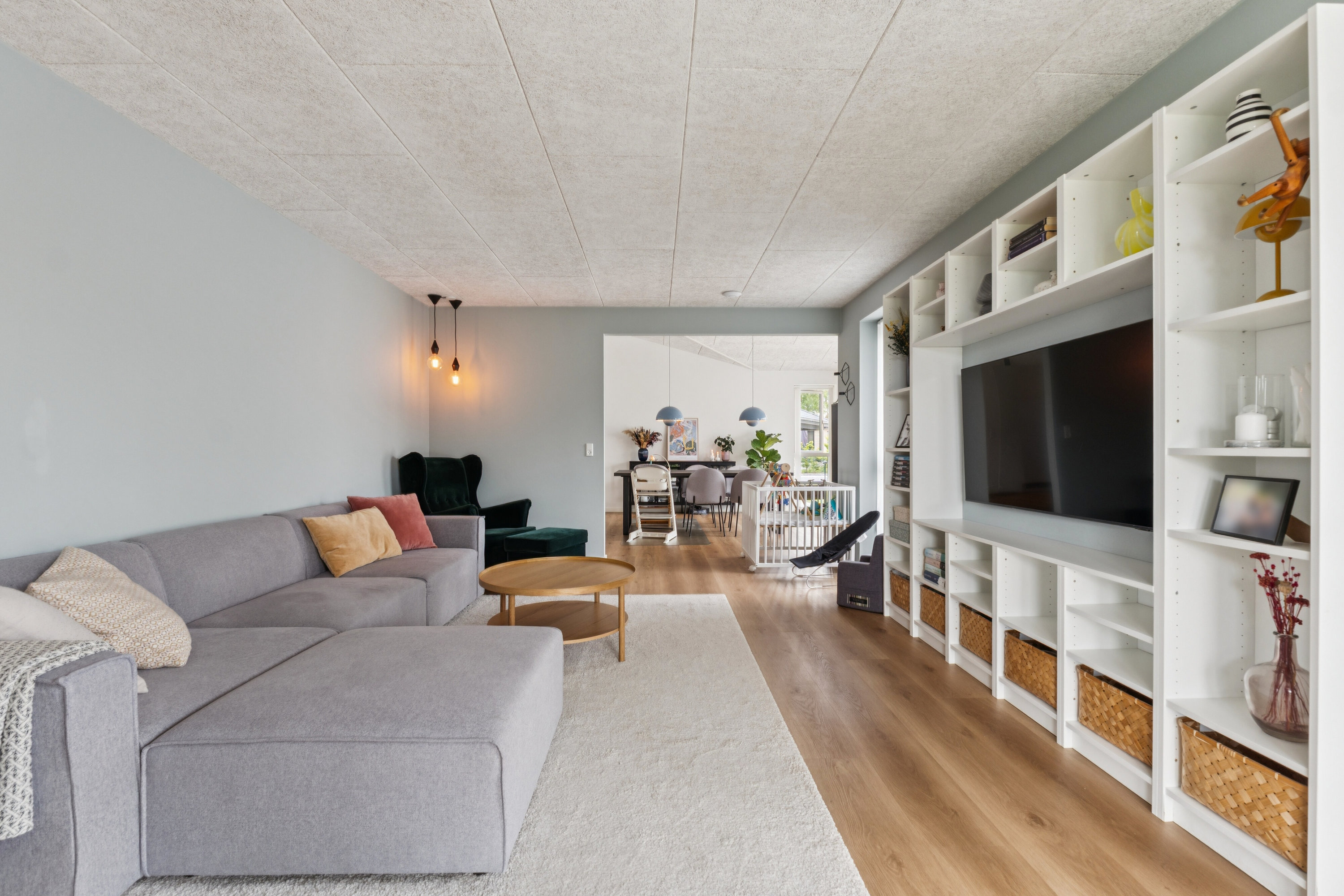 Fremhævet stue billede i fuldskærmstilstand. Billede af Persillehaven 53, Bullerup, 5320 Agedrup