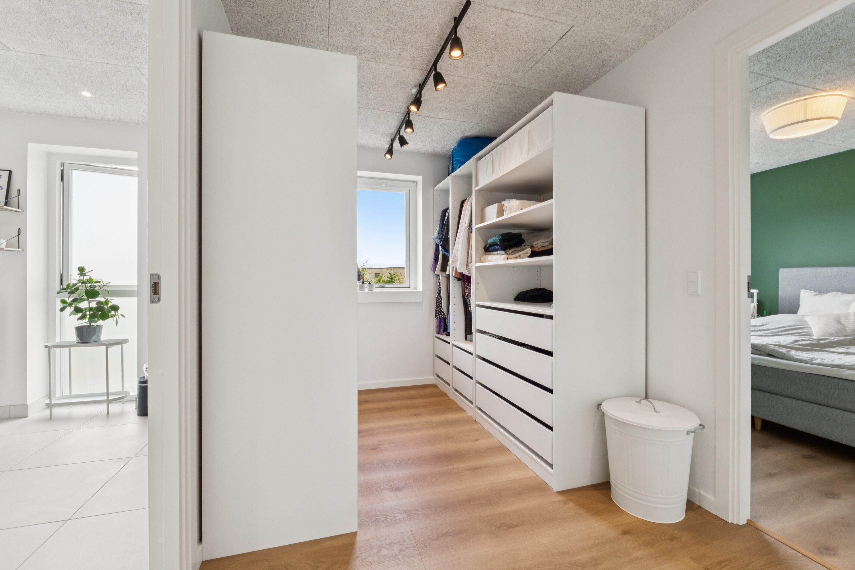 Fremhævet gang billede i fuldskærmstilstand. Billede af Persillehaven 53, Bullerup, 5320 Agedrup