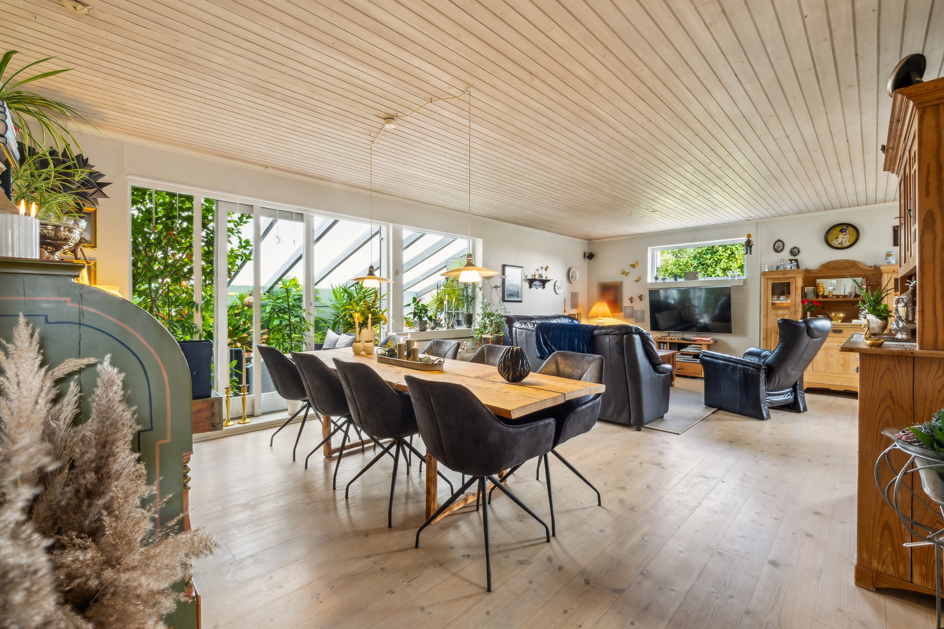 Fremhævet stue billede i fuldskærmstilstand. Billede af Bysvinget 9, Elsø, 7900 Nykøbing M