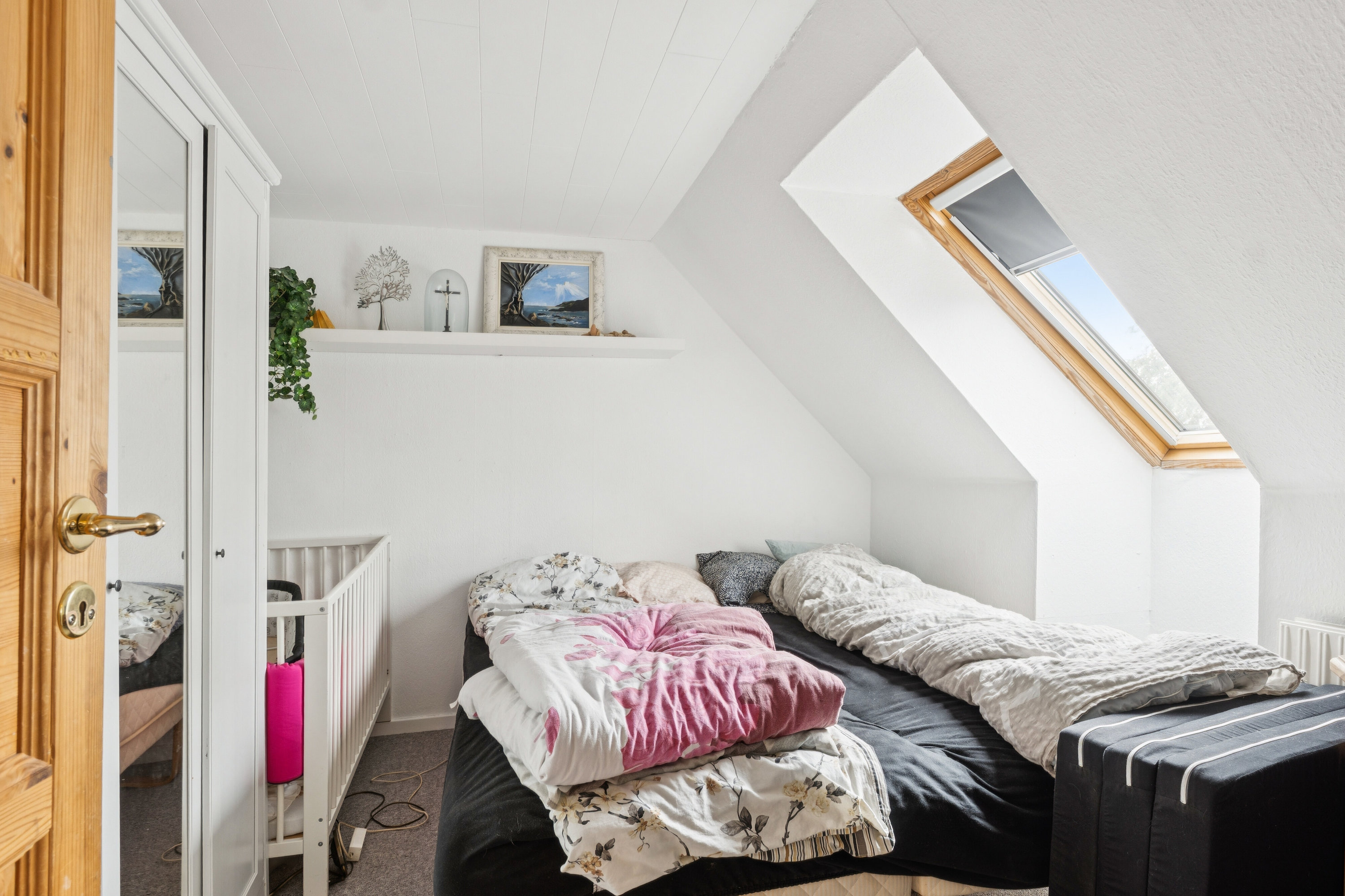 Fremhævet soveværelse billede i fuldskærmstilstand. Billede af Sørig Engvej 26, Sørig, 9881 Bindslev