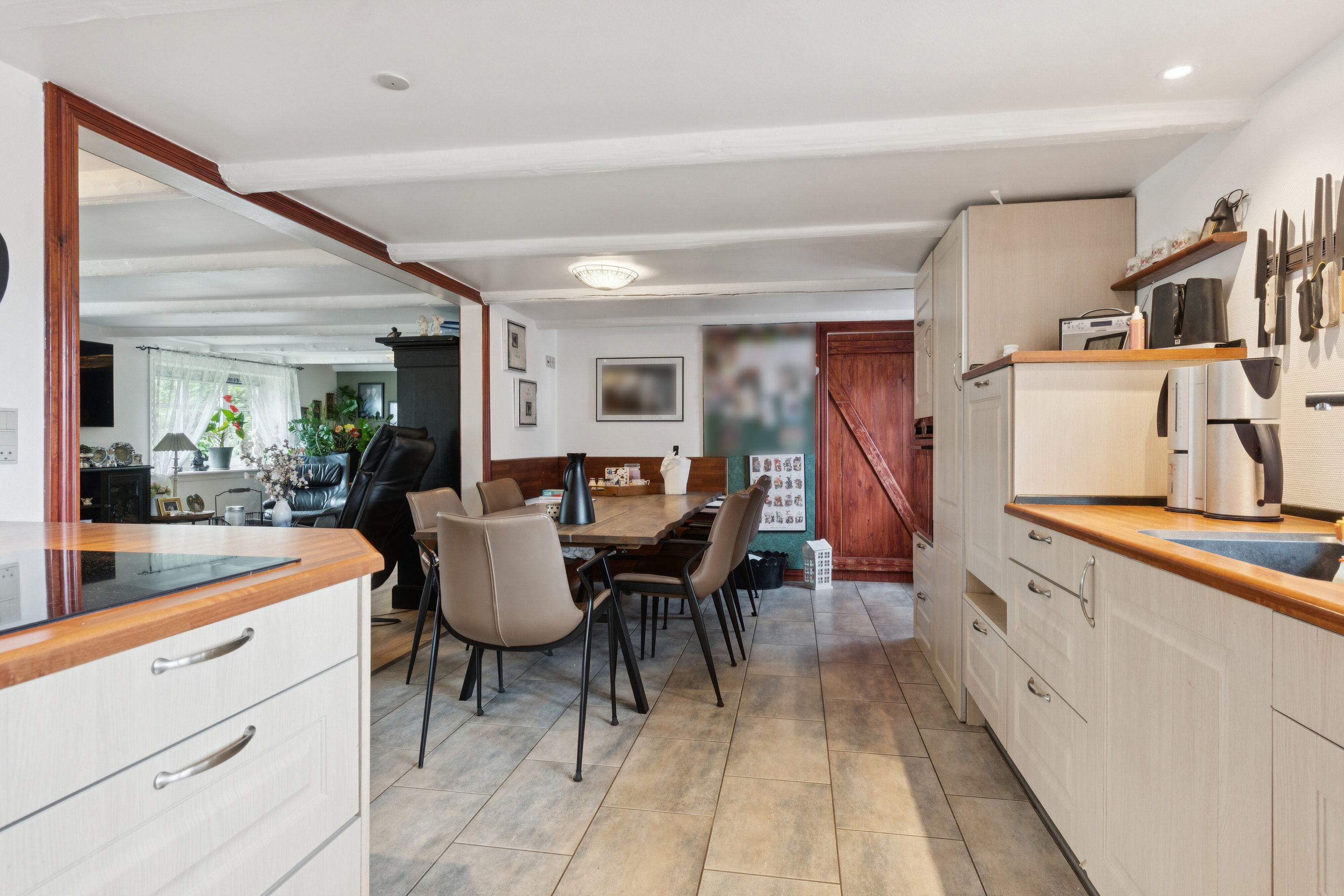 Fremhævet køkken billede i fuldskærmstilstand. Billede af Sørig Engvej 26, Sørig, 9881 Bindslev