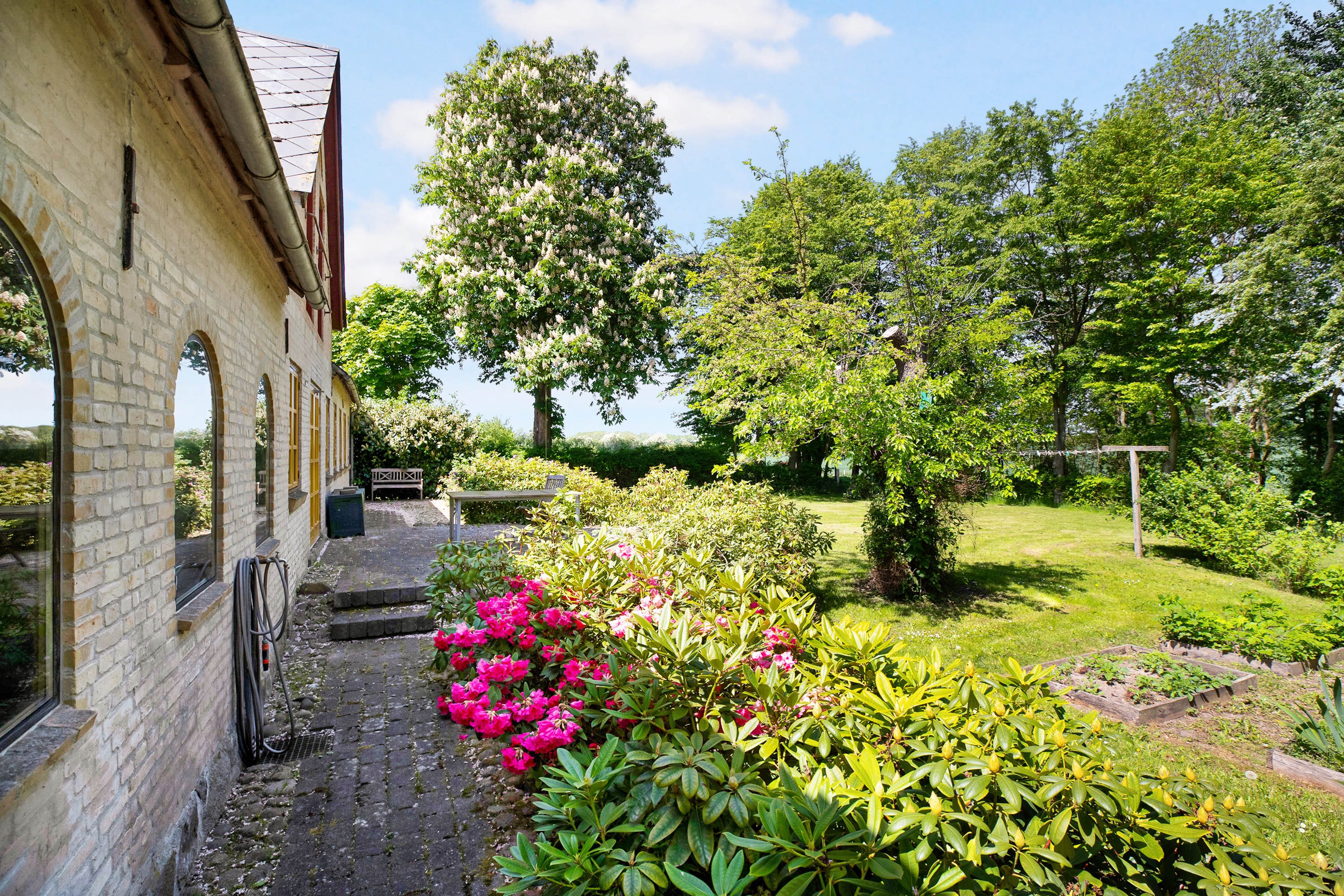 Fremhævet ejendommen billede i fuldskærmstilstand. Billede af Søen 1 & 3, Lysabildskov, 6470 Sydals