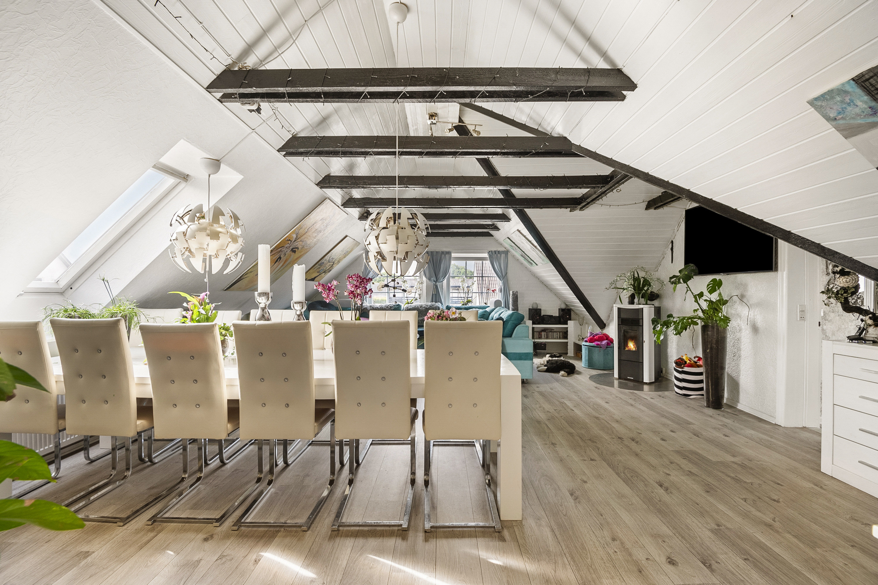 Fremhævet spisestue billede i fuldskærmstilstand. Billede af Vesterhavsvej 26, 6852 Billum