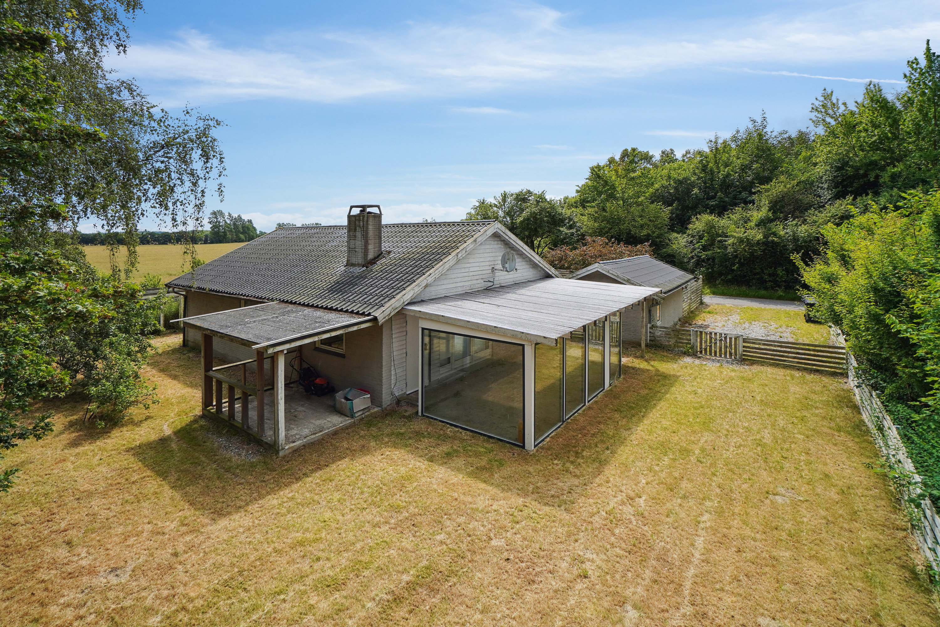 Fremhævet luftfoto billede i fuldskærmstilstand. Billede af Roskildevej 20, 3650 Ølstykke