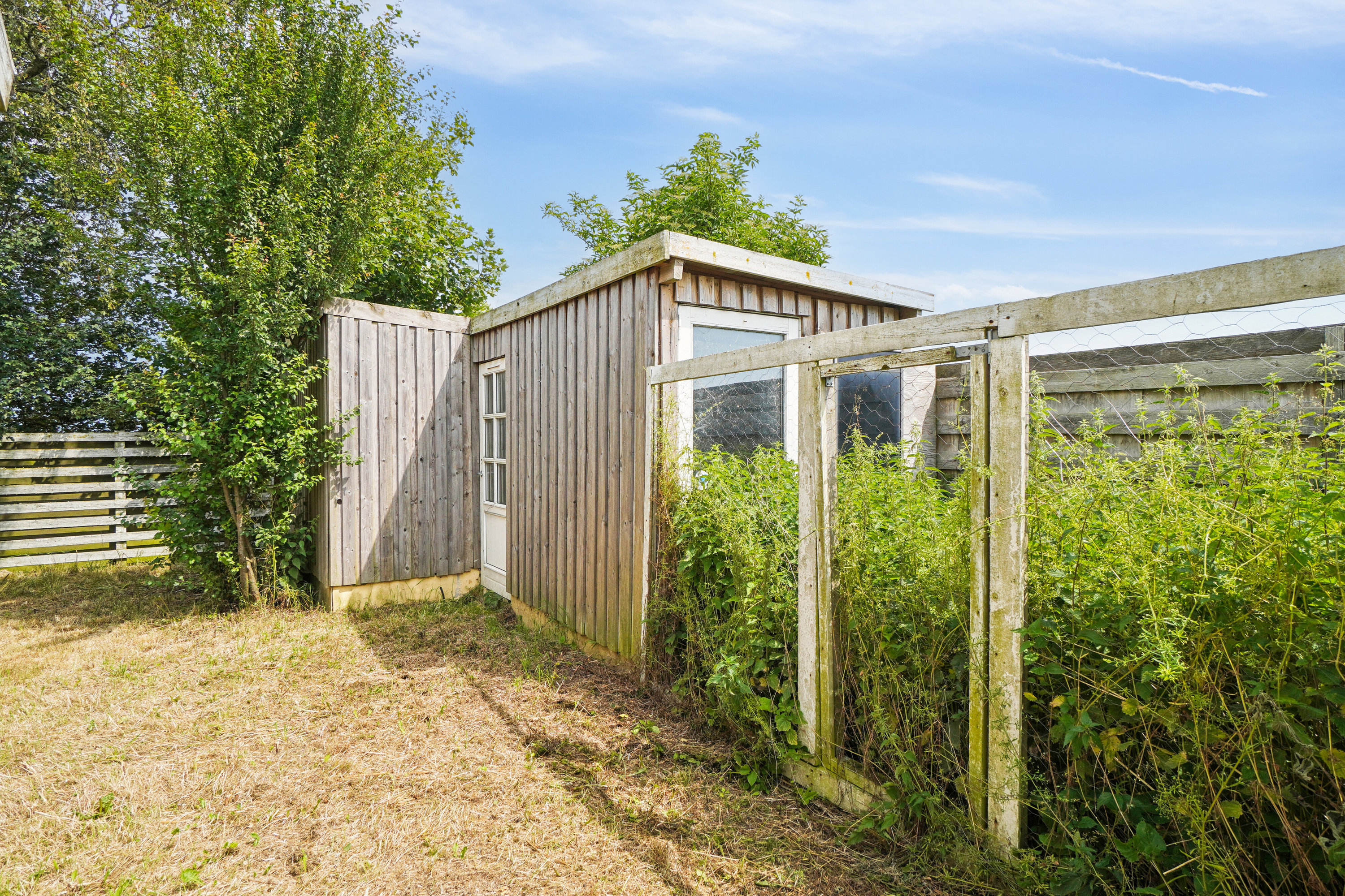 Fremhævet udendørs billede i fuldskærmstilstand. Billede af Roskildevej 20, 3650 Ølstykke