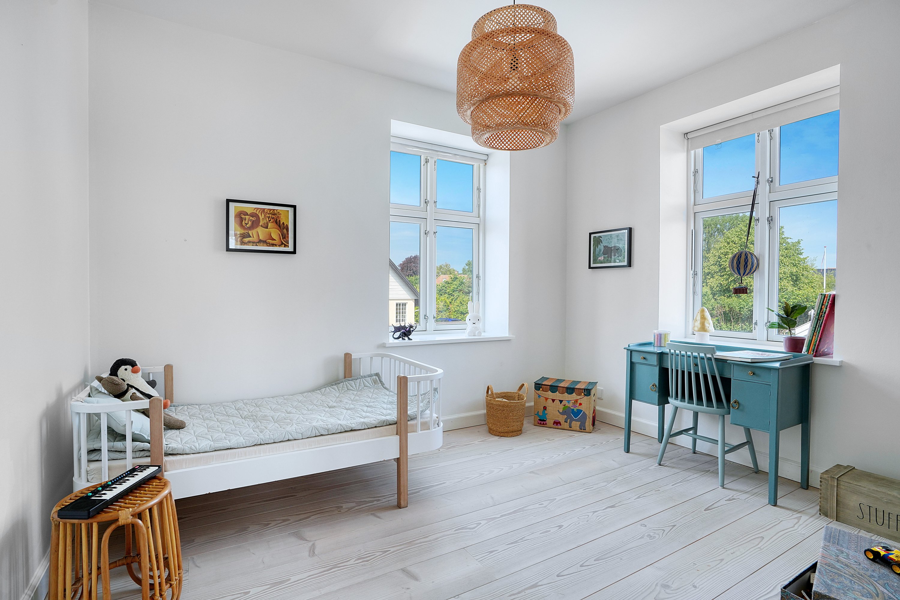 Fremhævet værelse billede i fuldskærmstilstand. Billede af Søvænget 23, 3100 Hornbæk