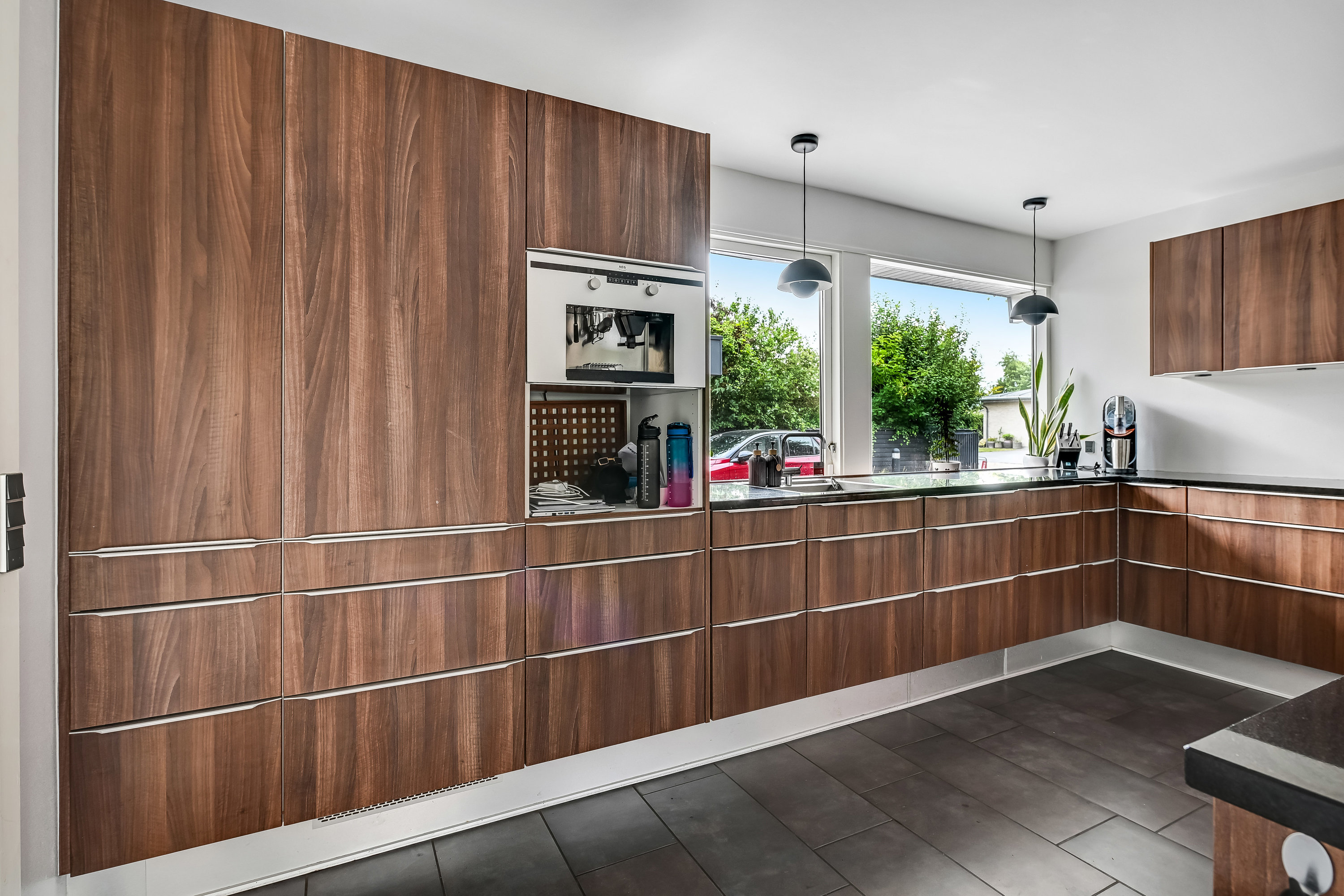 Fremhævet køkken billede i fuldskærmstilstand. Billede af Mågevænget 3, Hjerting, 6710 Esbjerg V