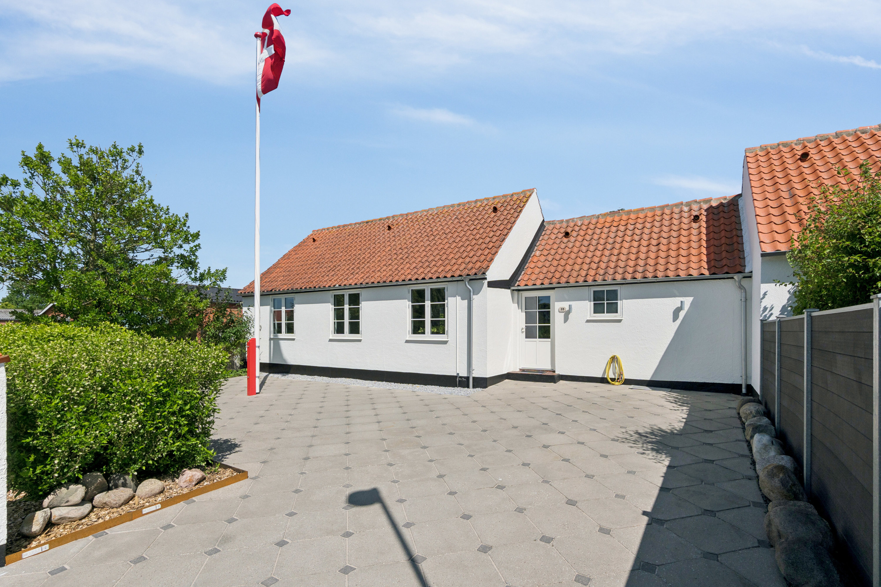 Fremhævet set fra vejen billede i fuldskærmstilstand. Billede af Bjerregaardsvej 35, 7700 Thisted