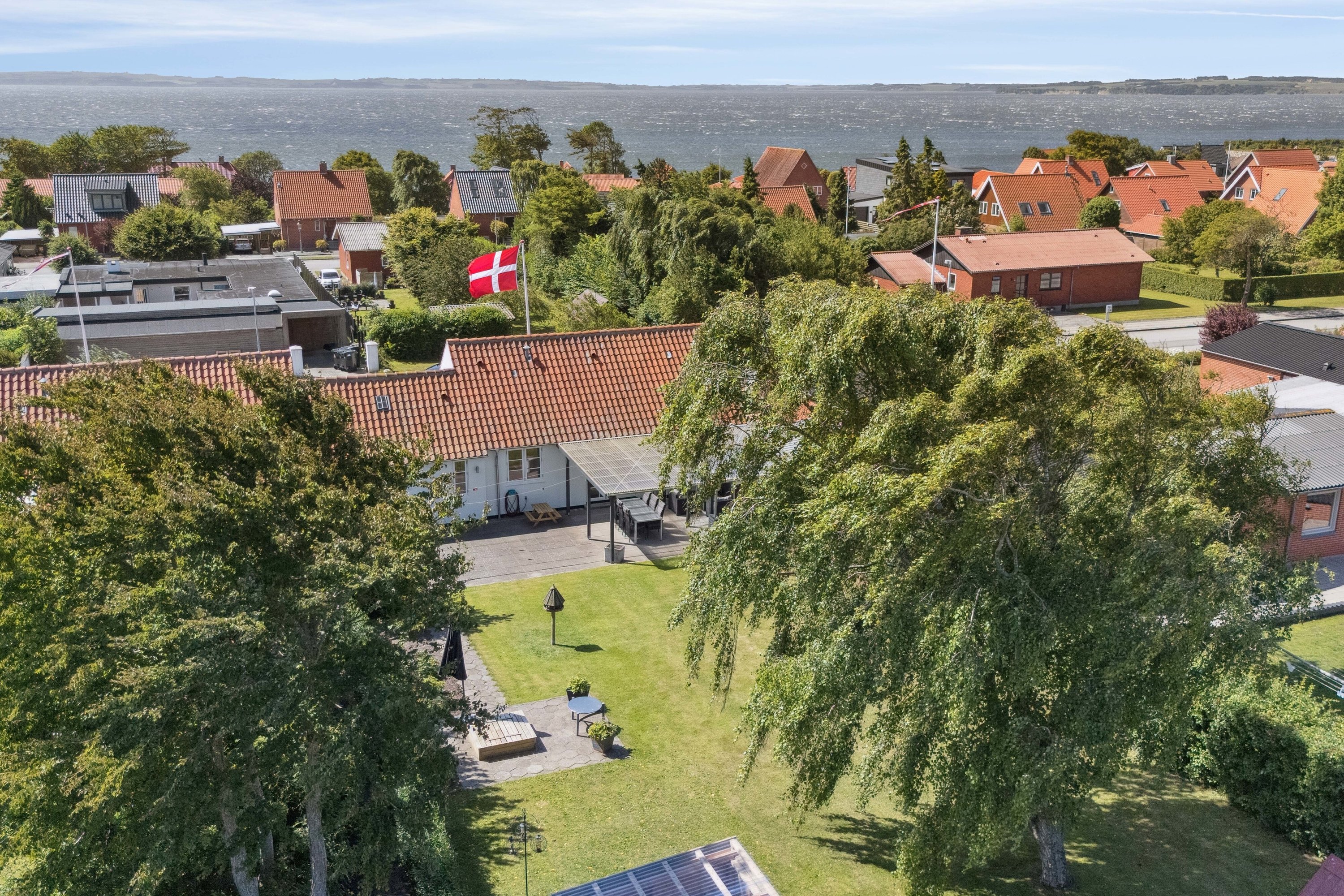 Fremhævet udendørs billede i fuldskærmstilstand. Billede af Bjerregaardsvej 35, 7700 Thisted