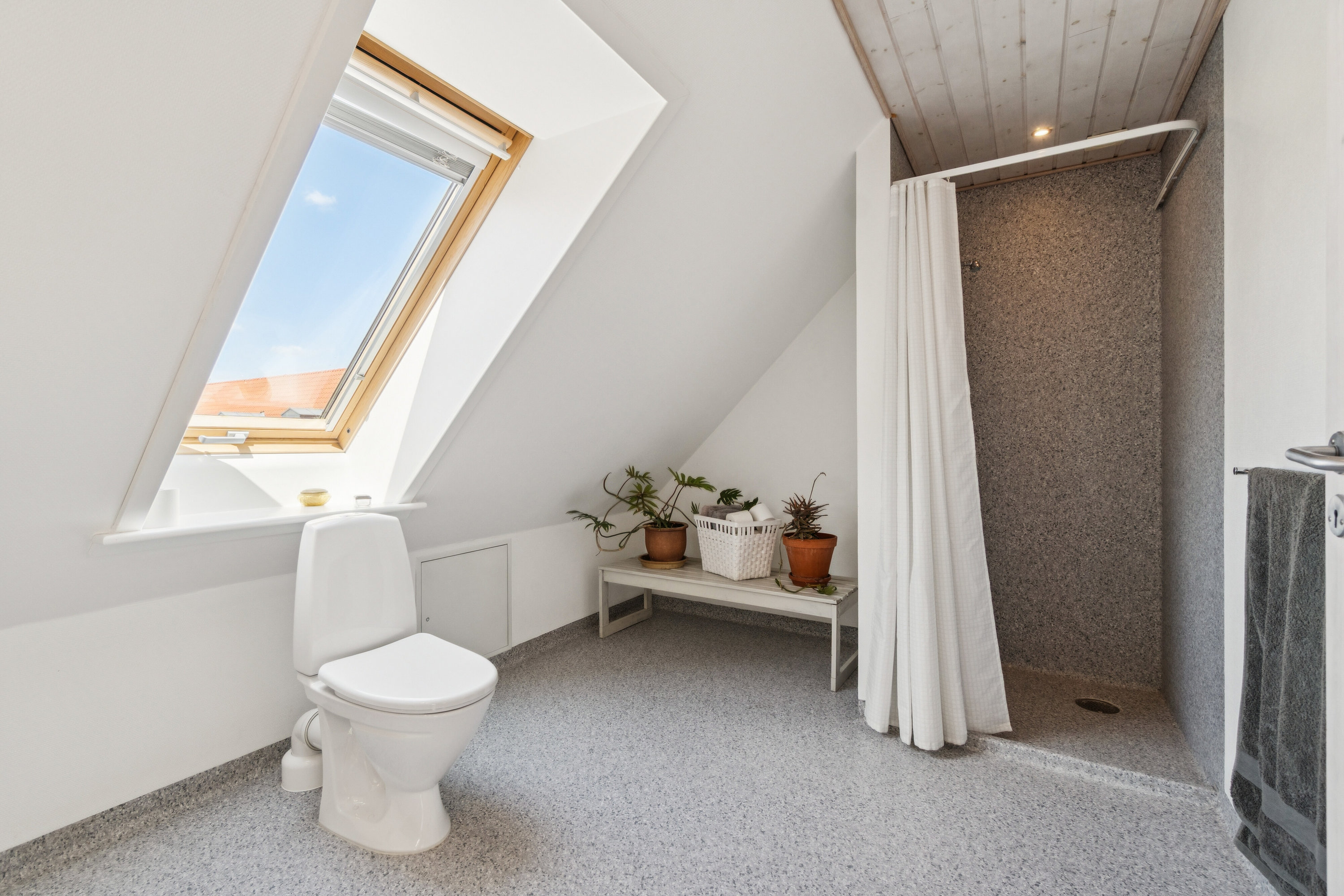 Fremhævet badeværelse billede i fuldskærmstilstand. Billede af Østre Messegade 9A, 2650 Hvidovre